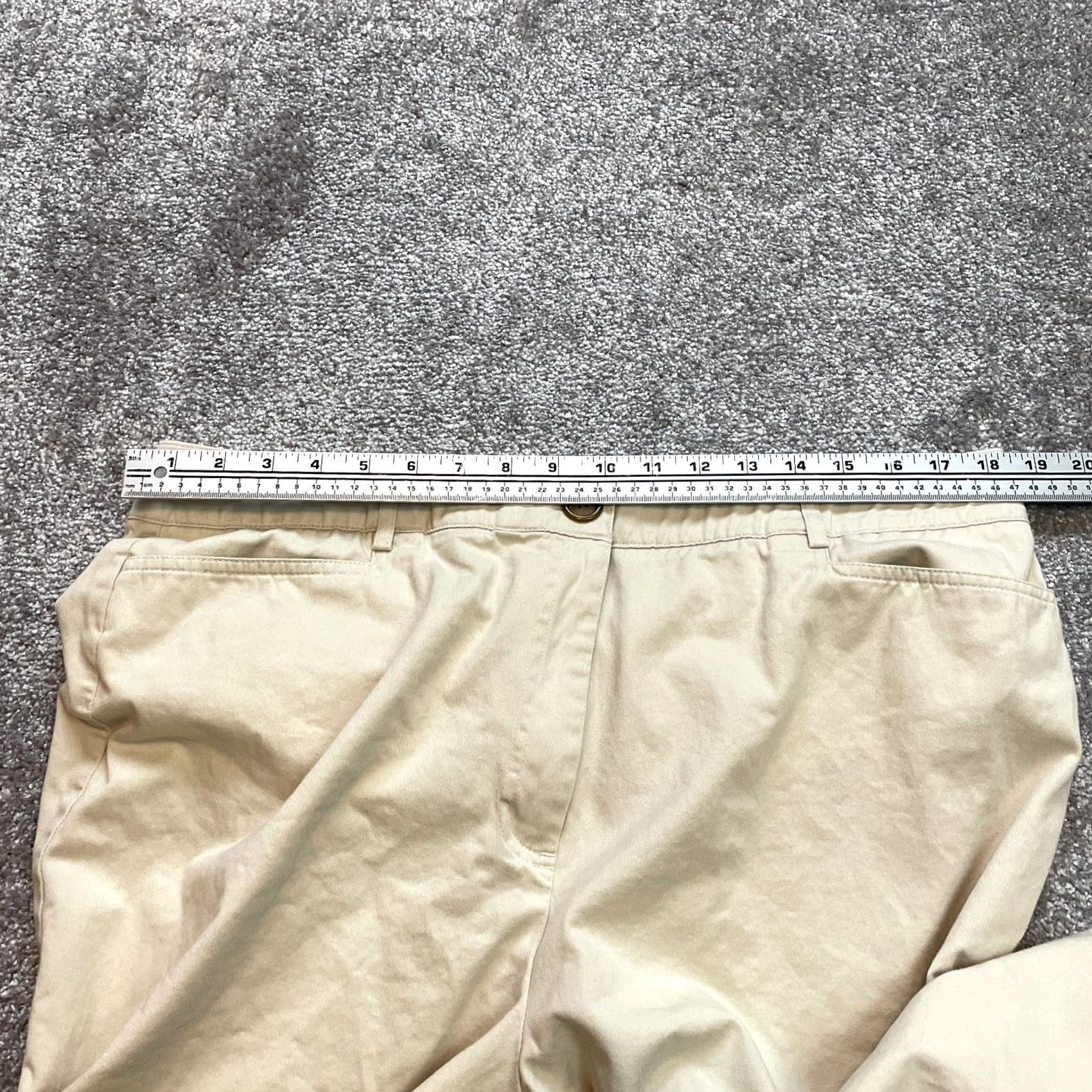 Vintage Kim Rogers Sweatshorts Womens 18 Beige Stretch Button Cotton Solid Soft 10" Inseam Insm Plus Size Size 25" / US 0 / IT 36 - 6 Thumbnail