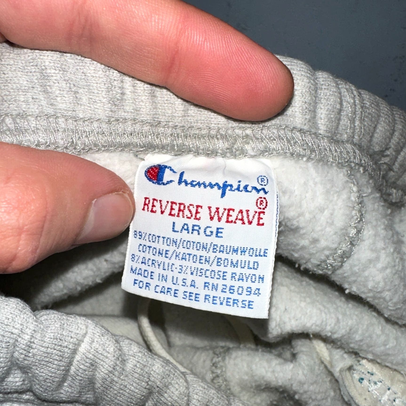 Champion VINTAGE Champion Sweatpants Reverse Weave 1990s Gray Men L Pants Jogger Basic Reversible 90s Size US L / EU 52-54 / 3 - 2 Thumbnail