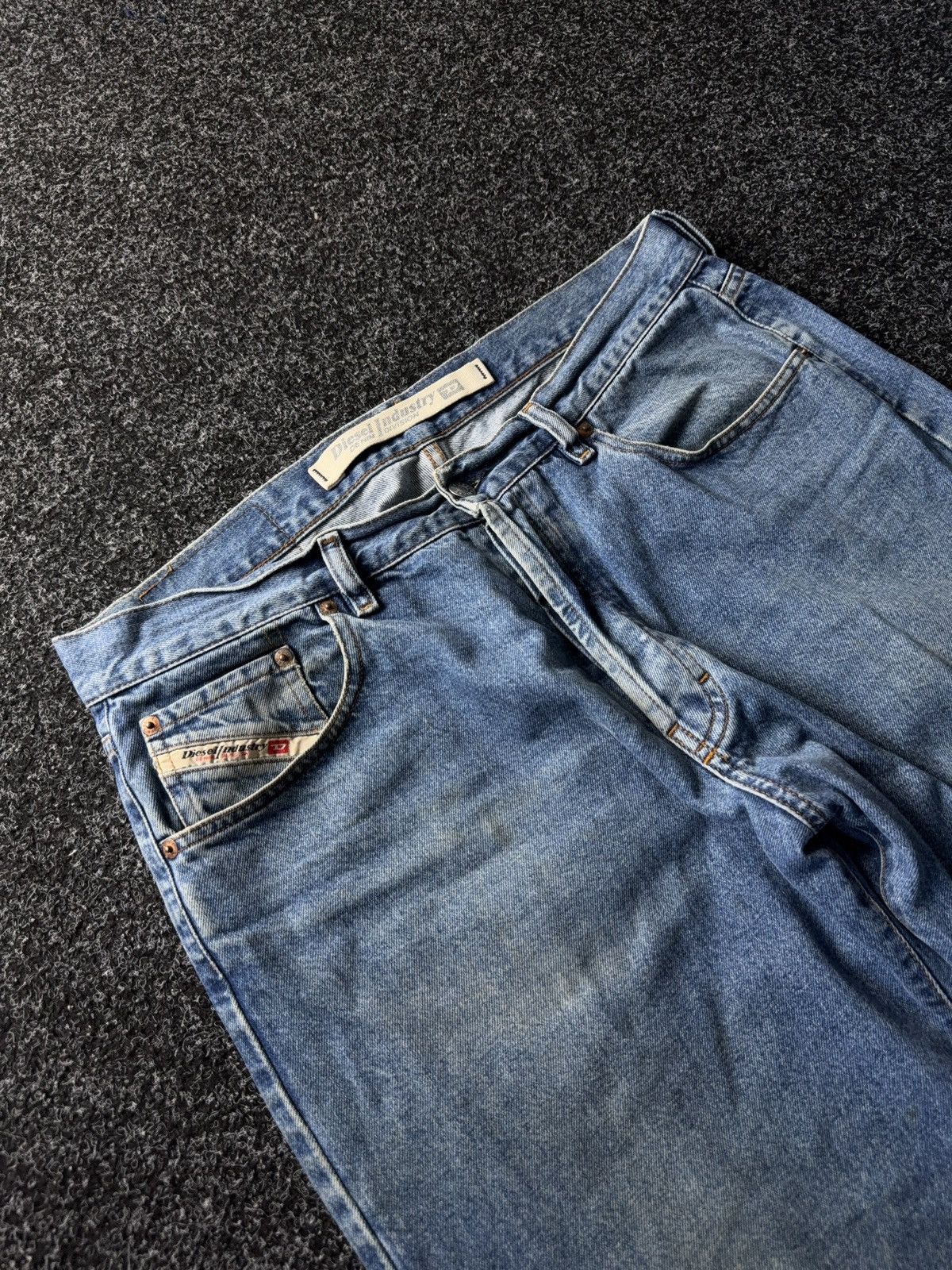 Diesel Vintage 90s Dirty Distressed Diesel Industry Italy Jeans W38 Size US 38 / EU 54 - 7 Thumbnail