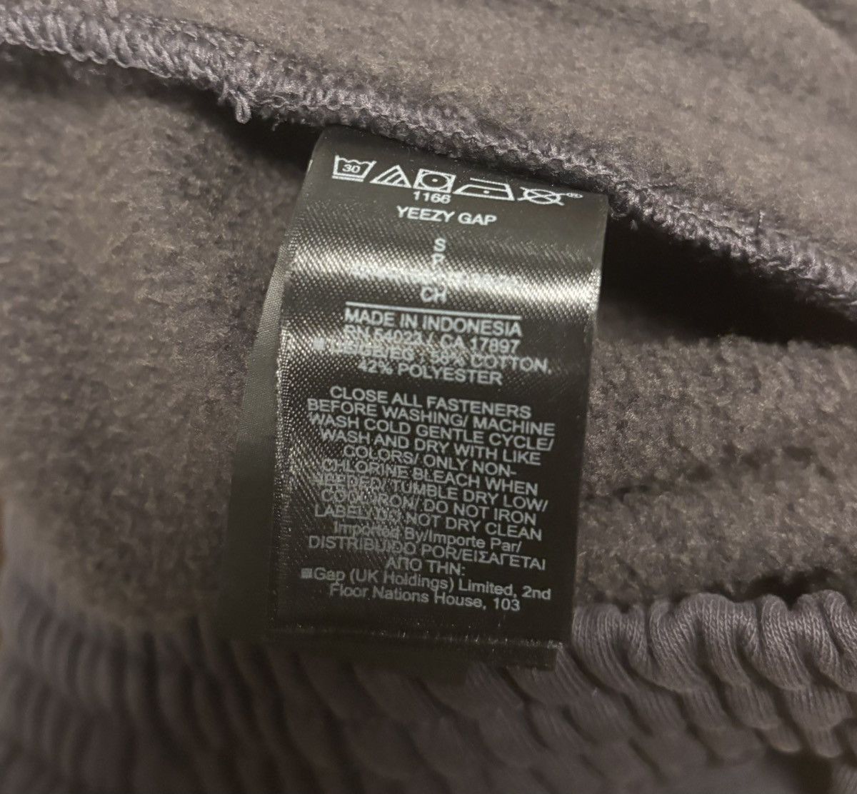 Balenciaga × Gap × Kanye West Yeezy Gap Engineered By Balenciaga dark grey sweat pants Size US 32 / EU 48 - 3 Thumbnail