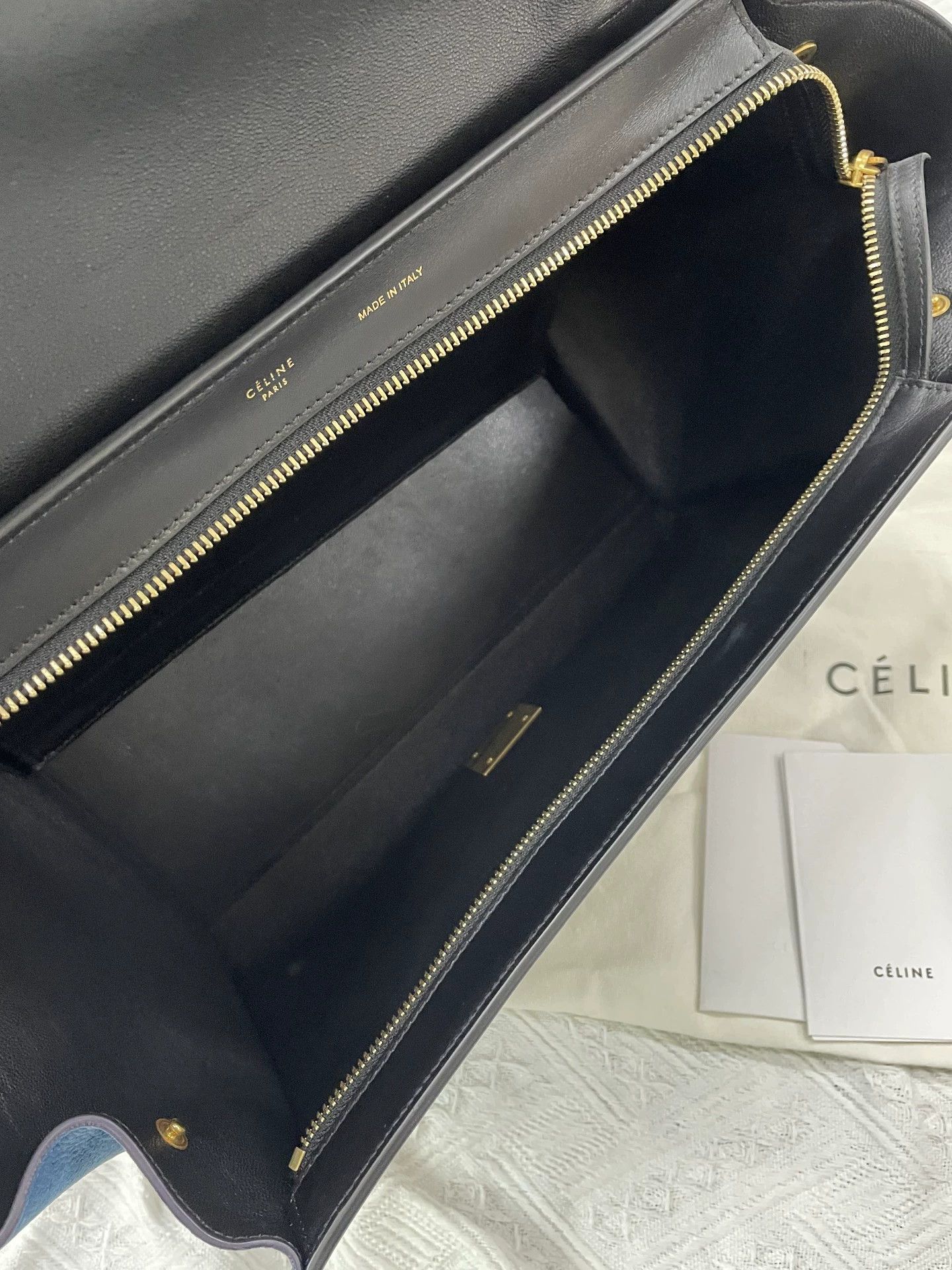 Celine Celine Color Blocked Trapeze Bag w/ Dust, Strap, Manual Size ONE SIZE - 4 Thumbnail