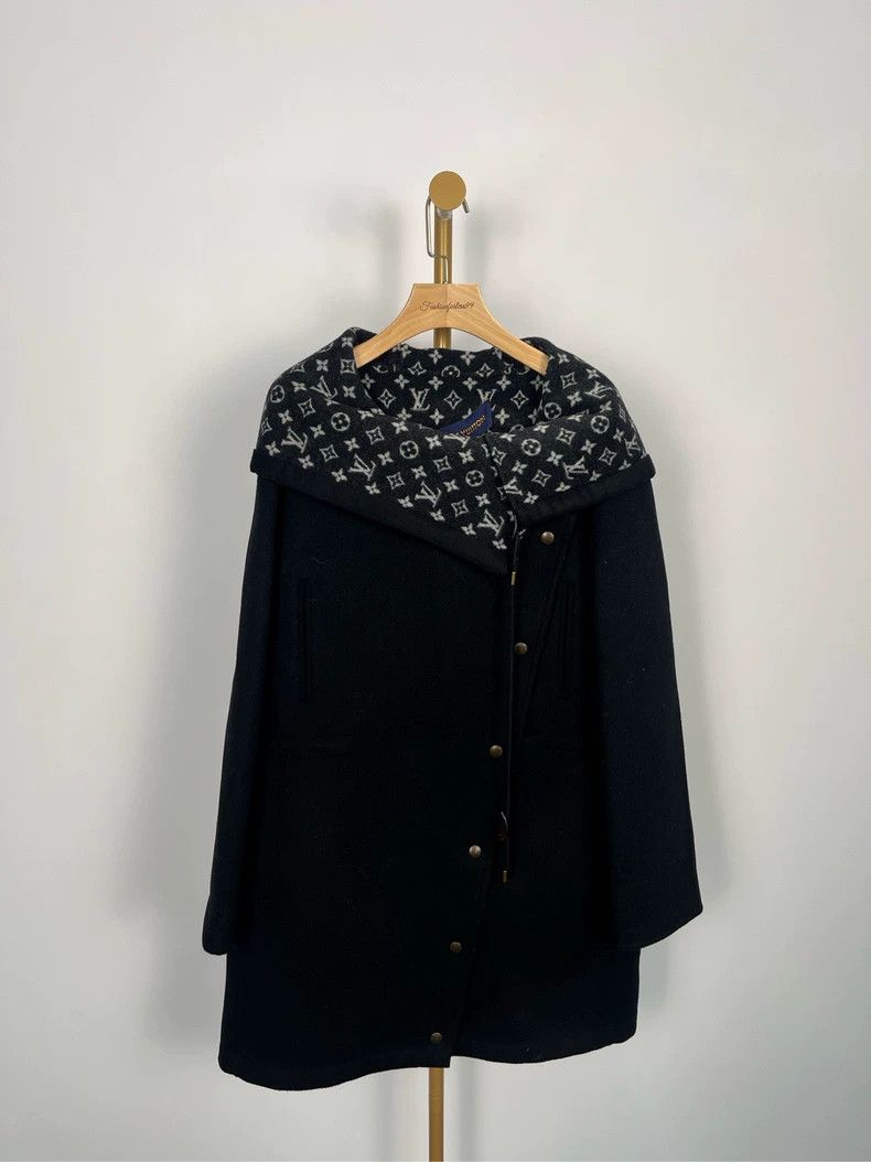 Louis Vuitton LV Black Logo Wool Coat 34 Size US XS / EU 42 / 0 - 1 Thumbnail