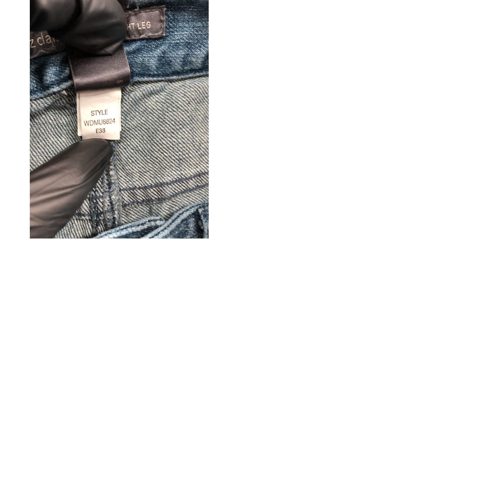 Liz Claiborne Liz Claiborne Jeans Straight Womens Size 4 Medium Wash Blue 5-Pocket Denim Cotton Regular Rise Mid 30in Inseam Belt Loops Logo Zip Button Mens? Size 27" / US 4 / IT 40 - 9 Thumbnail