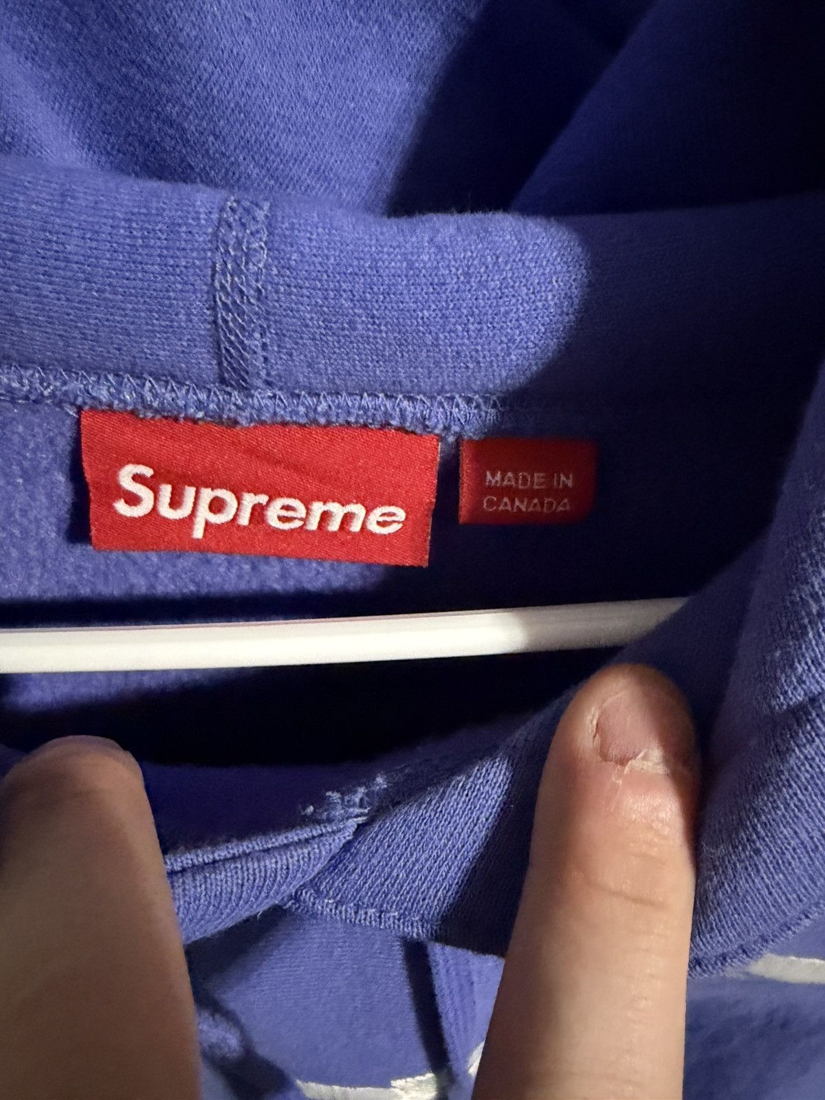 Supreme Supreme futura logo Size US L / EU 52-54 / 3 - 3 Thumbnail