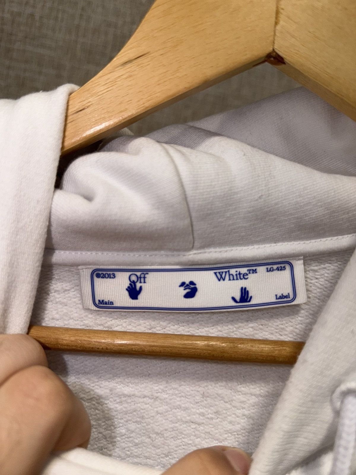 Off-White OFF WHITE CARAVAGGIO PAINTING WHITE HOODIE Size US L / EU 52-54 / 3 - 5 Thumbnail