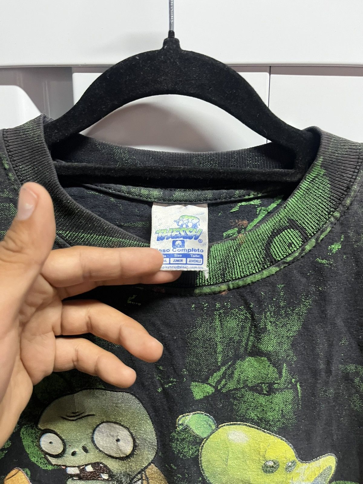 Vintage Mexican Bootleg Plants vs zombies Size US S / EU 44-46 / 1 - 2 Thumbnail