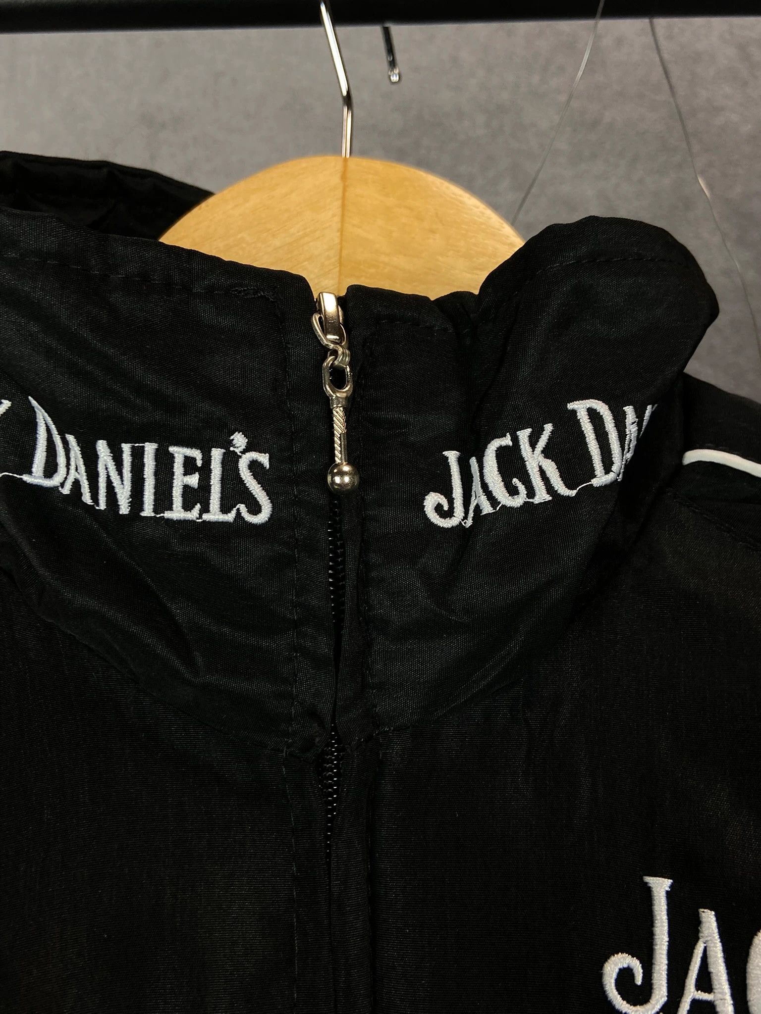 Vintage Vintage Jack Daniel’s Black Jacket Size L Size US L / EU 52-54 / 3 - 3 Thumbnail