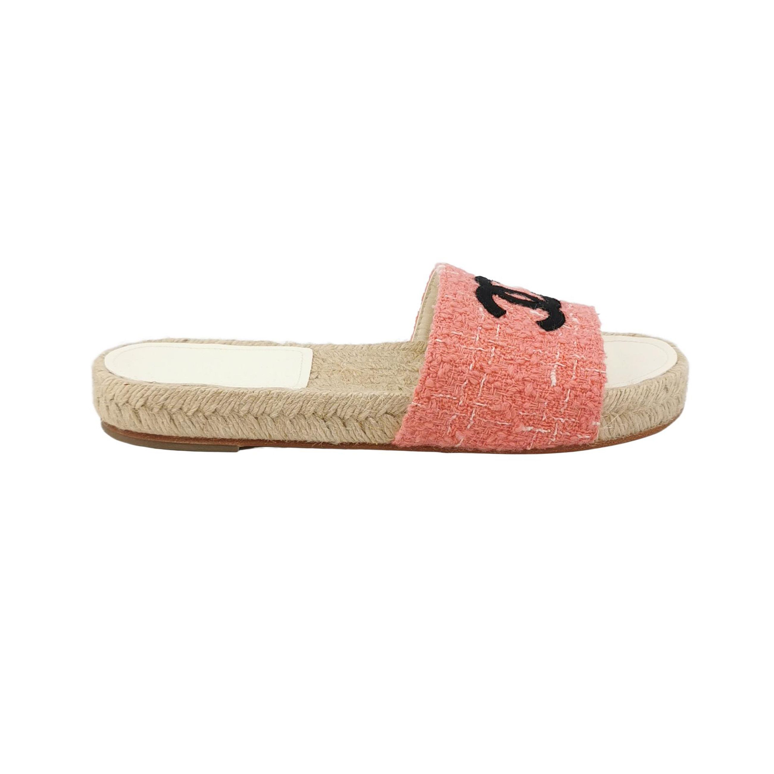 Chanel Chanel Women 6 Sandals Size US 6 / IT 36 - 1 Thumbnail