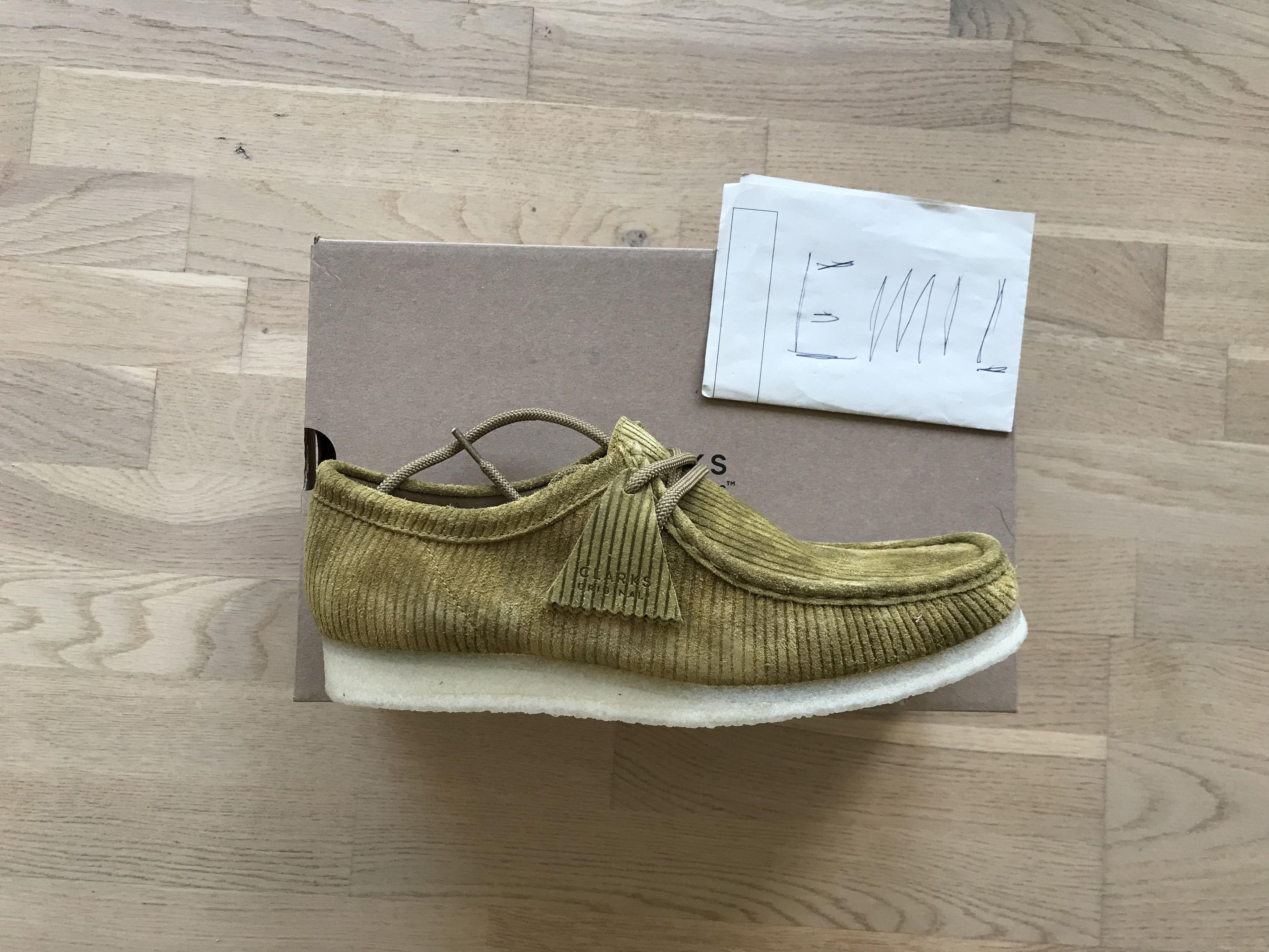 image of Clarks Wallabee Shoes in Mid Green, Men's (Size 11)