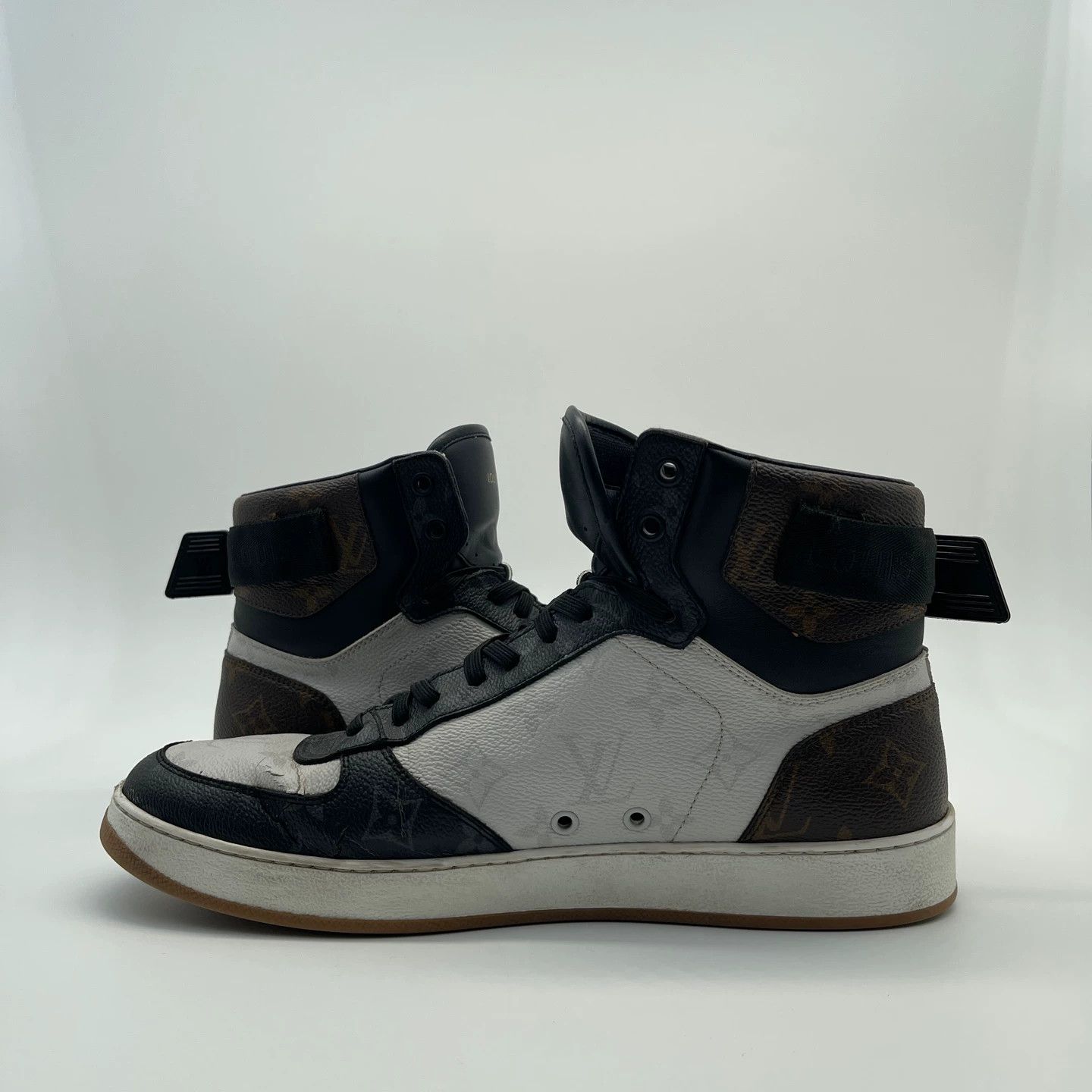 Louis Vuitton LV high-top sneakers US8 Size US 8 / EU 41 - 5 Thumbnail