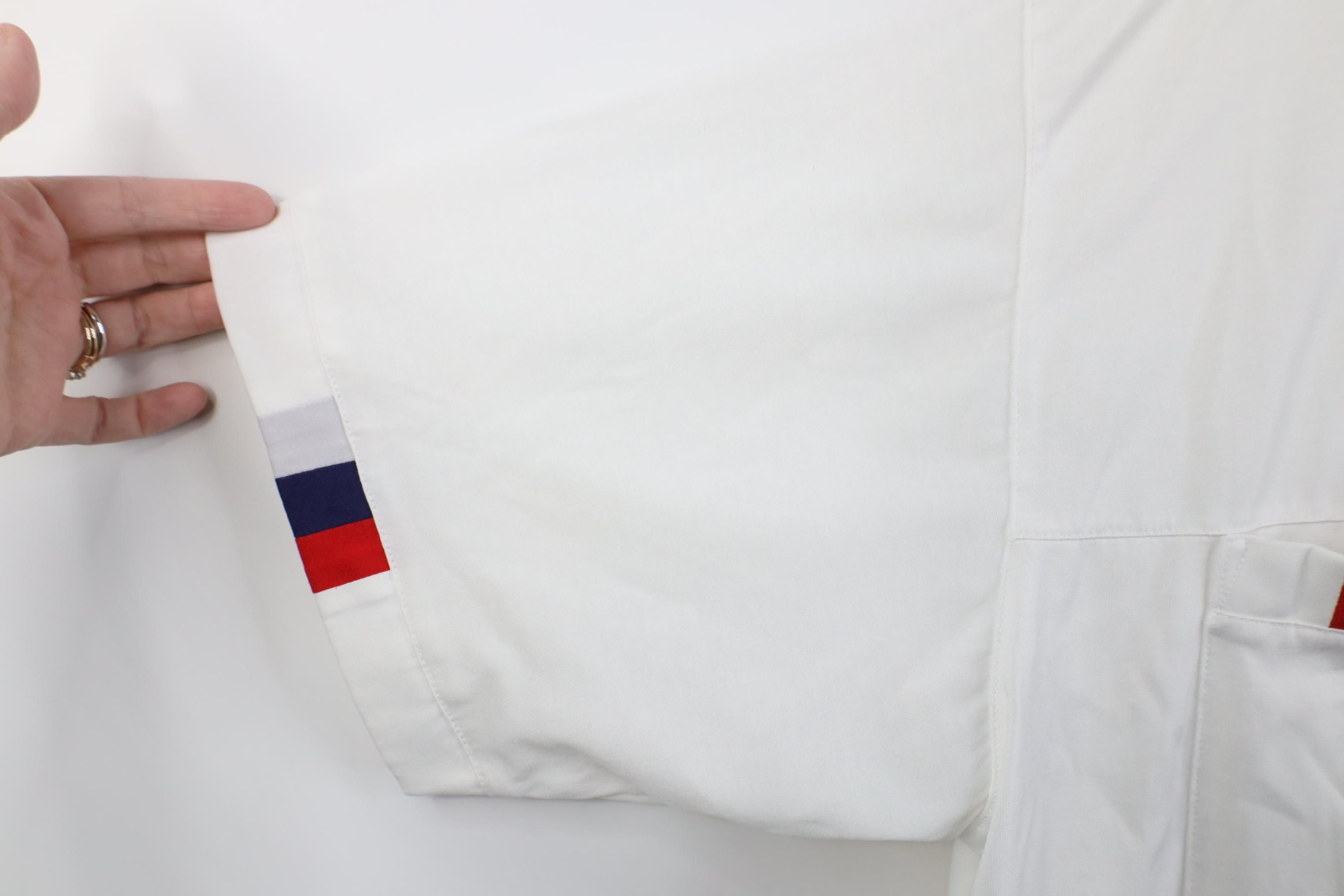 Vintage Vintage 90s Streetwear Knit Collared Golf Polo Shirt White Size US XL / EU 56 / 4 - 6 Thumbnail