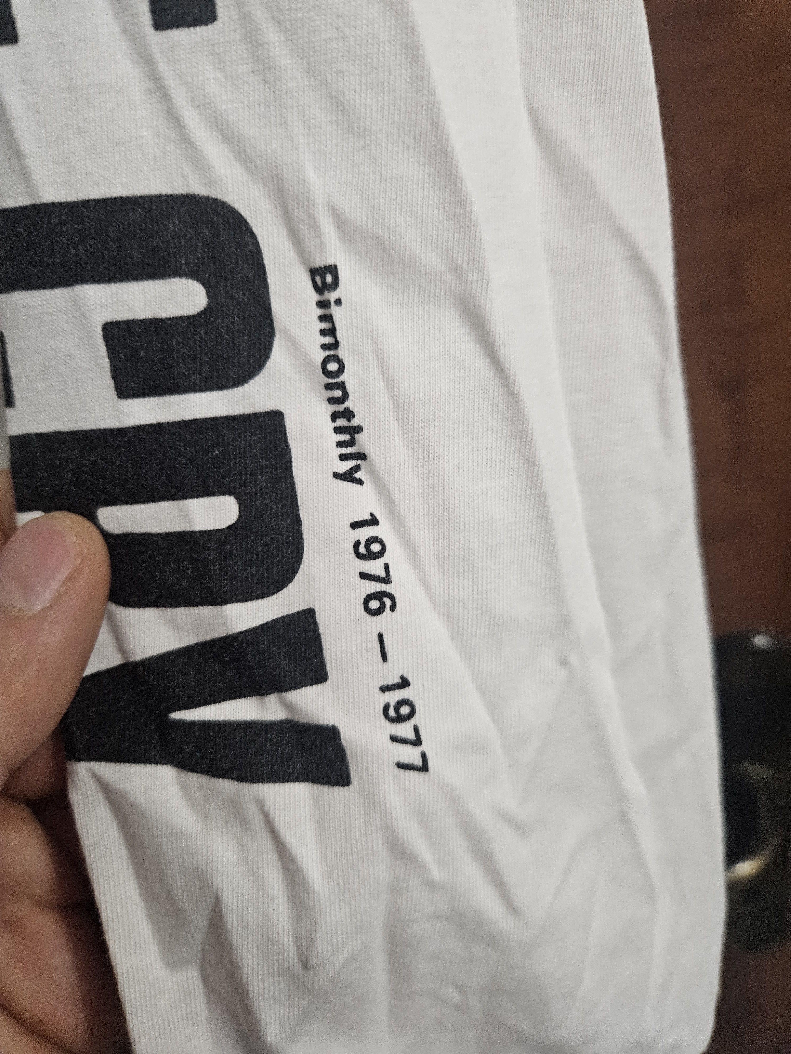 Carhartt × Carhartt Wip Rare Carhartt The Village Cry Longsleeve M White Size US M / EU 48-50 / 2 - 5 Thumbnail