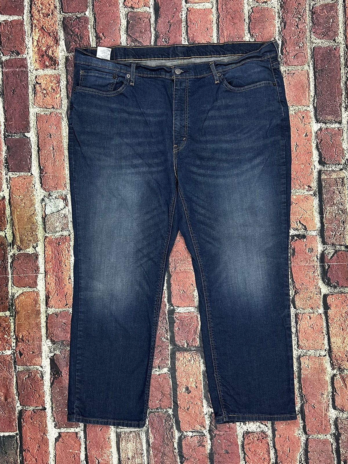 Levi's Levis 541 Jeans 46x30 Straight Leg Denim Dark Wash Stretch Size US 44 / EU 60 - 1 Thumbnail