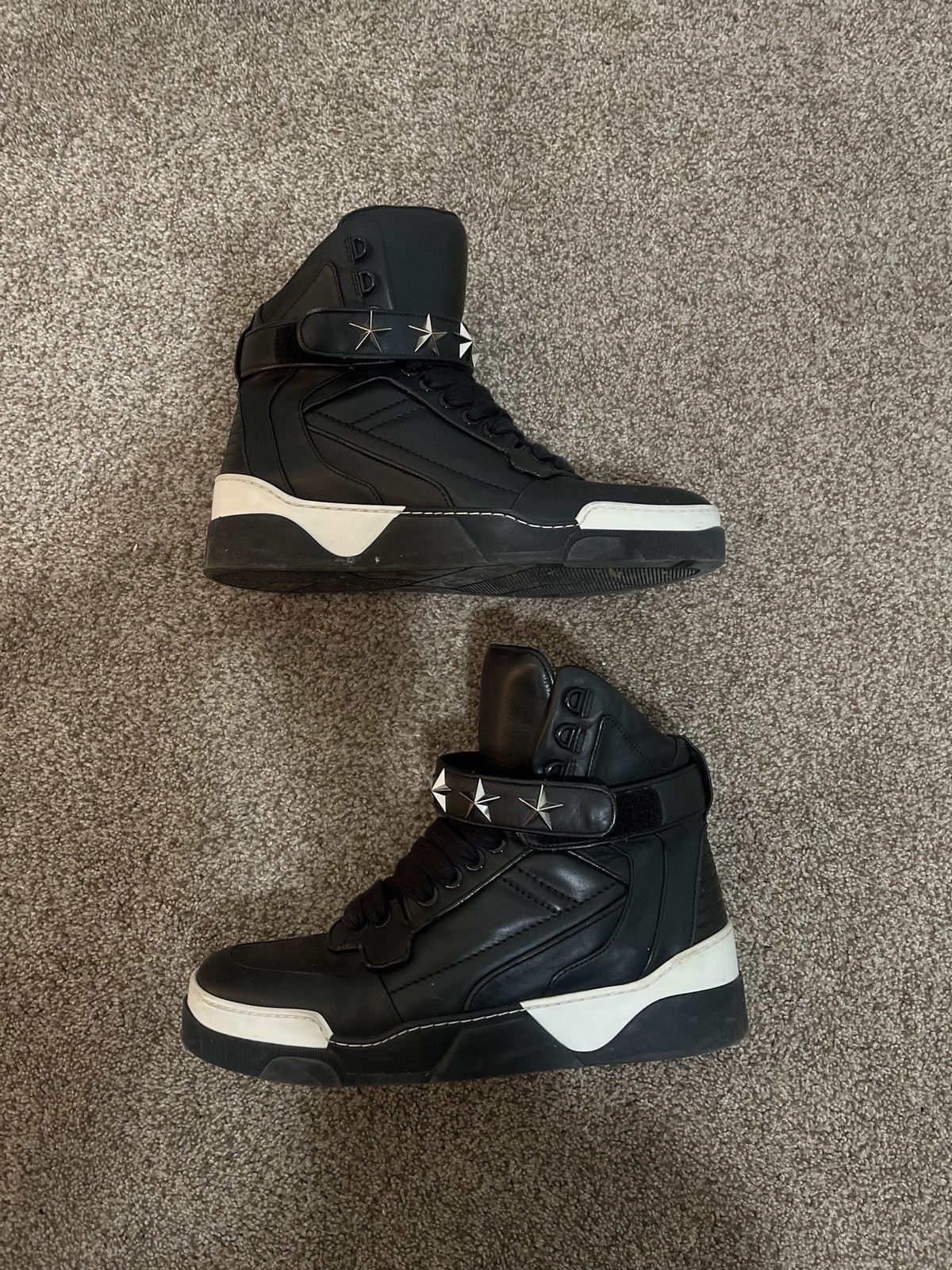 Givenchy Tyson | Grailed