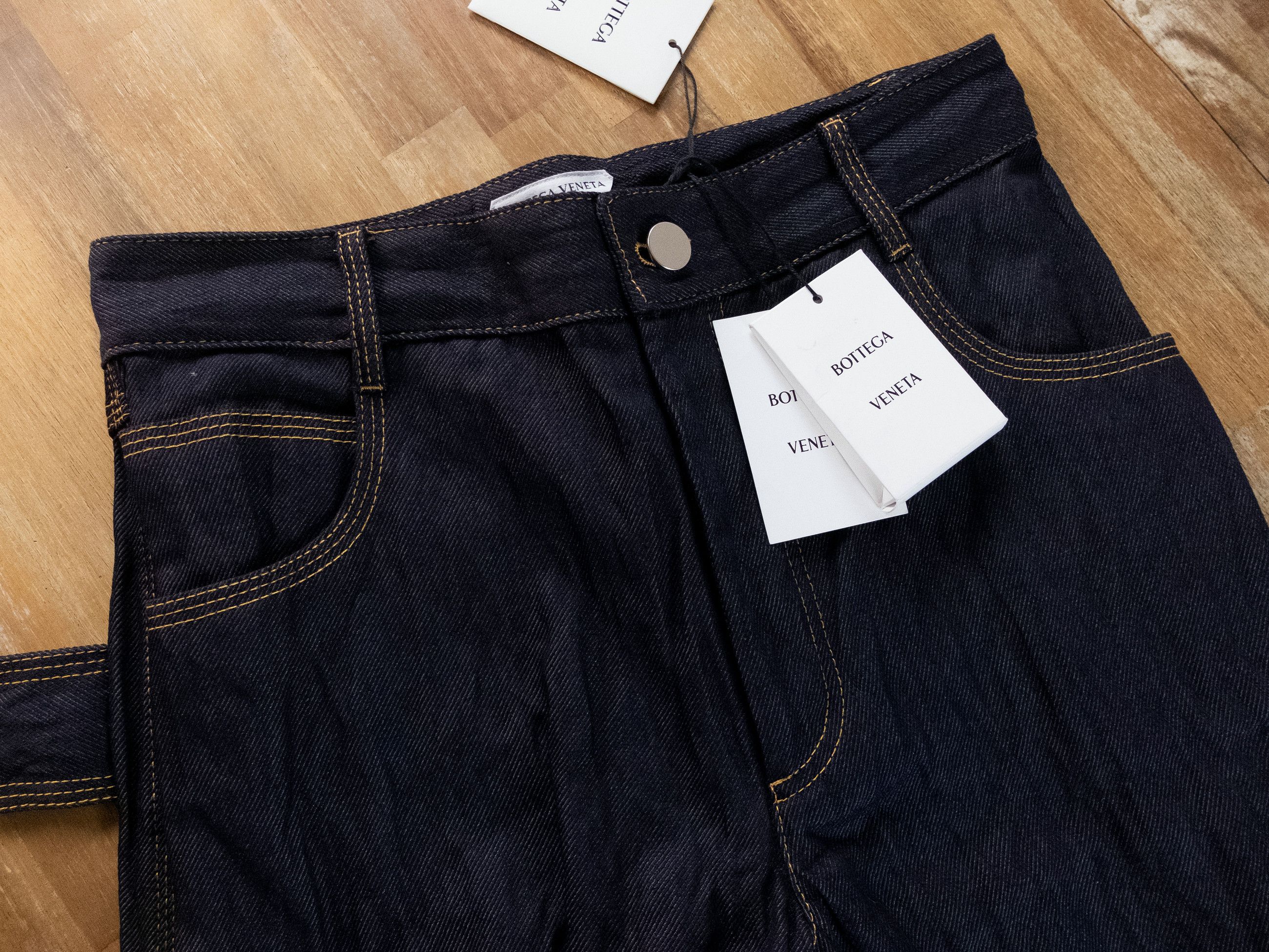 Bottega Veneta BOTTEGA VENETA navy blue crumpled metallic effect jeans 32 Size US 32 / EU 48 - 5 Thumbnail