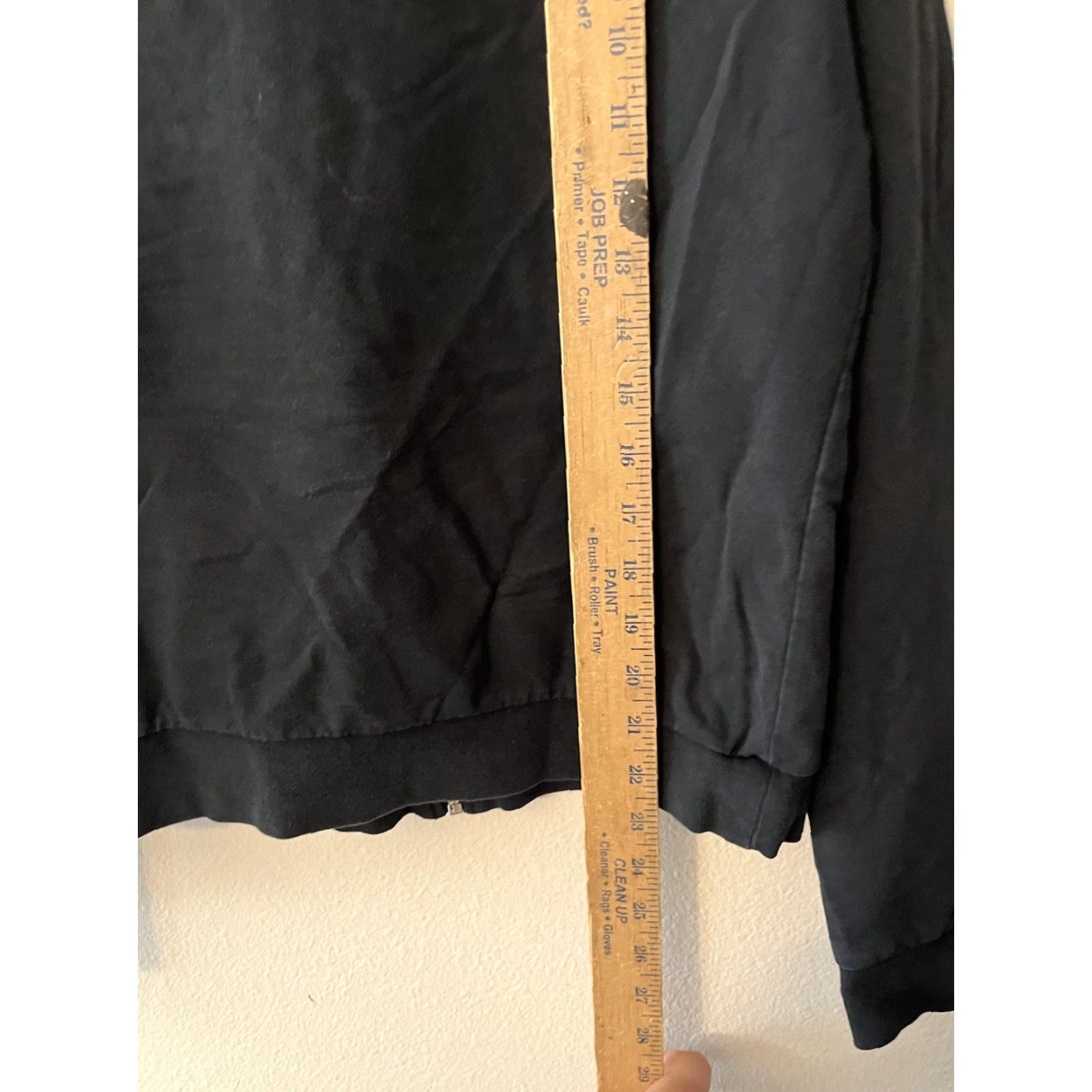 Bcbgmaxazria BCBG MAX AZRIA Hoodie Sweater Zip Black Logo Studded L Womens Size Large Clothing Size L / US 10 / IT 46 - 4 Thumbnail