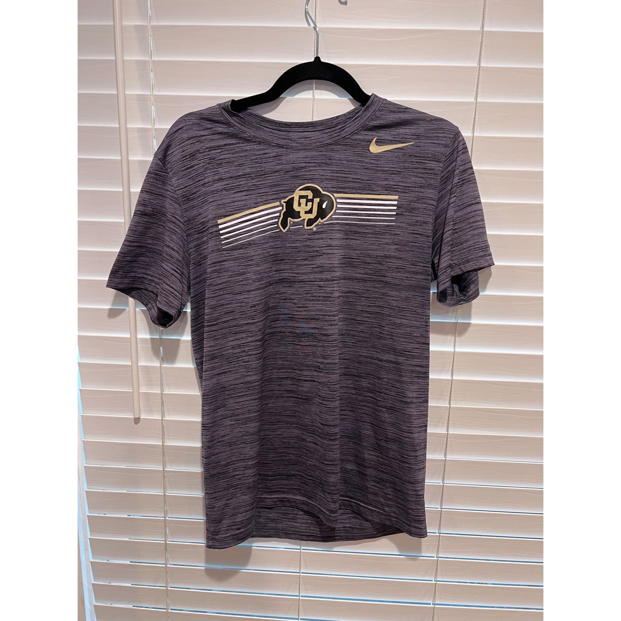 Nike Nike Colorado Buffaloes TShirt - Size S Size US S / EU 44-46 / 1 - 1 Thumbnail