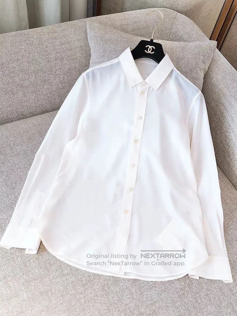 Saint Laurent Paris Saint Laurent White Silk Paris Collar Shirt. Size S / US 4 / IT 40 - 1 Thumbnail