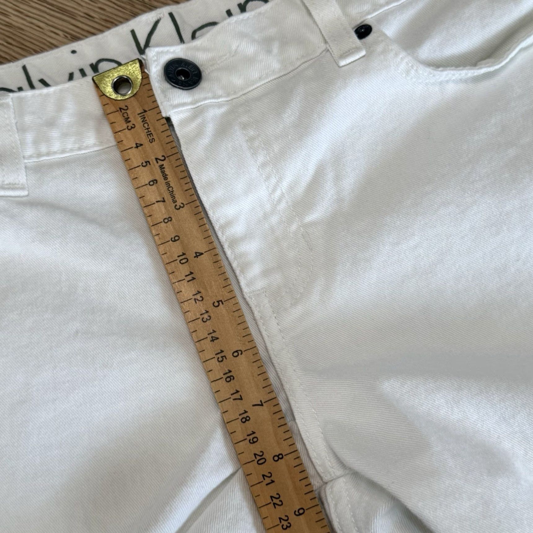 Calvin Klein CALVIN KLEIN VINTAGE White Bermuda Shorts Size 30 Cuffed Women's Size 30" / US 8 / IT 44 - 5 Thumbnail
