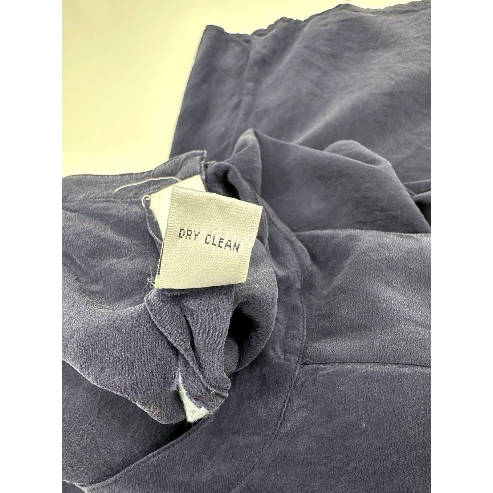 Vintage VINTAGE Valerie Stevens Womens Blouse Blue Silk Short Sleeve Button-Up Back VTG Size 8P Petites Womens Regular 80s 90s Classic Sportswear Shirt Size M / US 6-8 / IT 42-44 - 6 Thumbnail