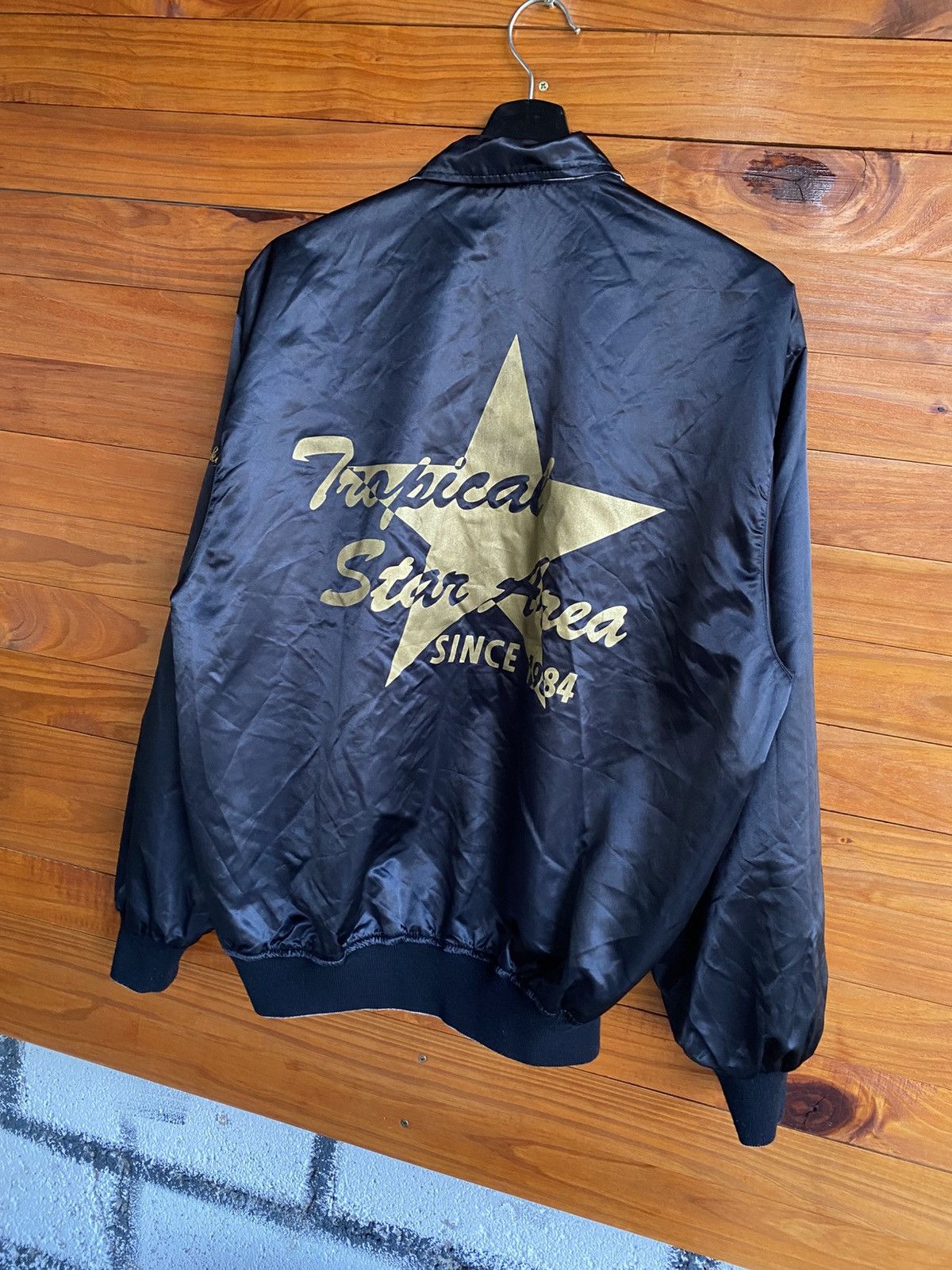 Alberto Adiberto University Club “Trosta Tropical Star Area 1984” Size US XL / EU 56 / 4 - 11 Thumbnail