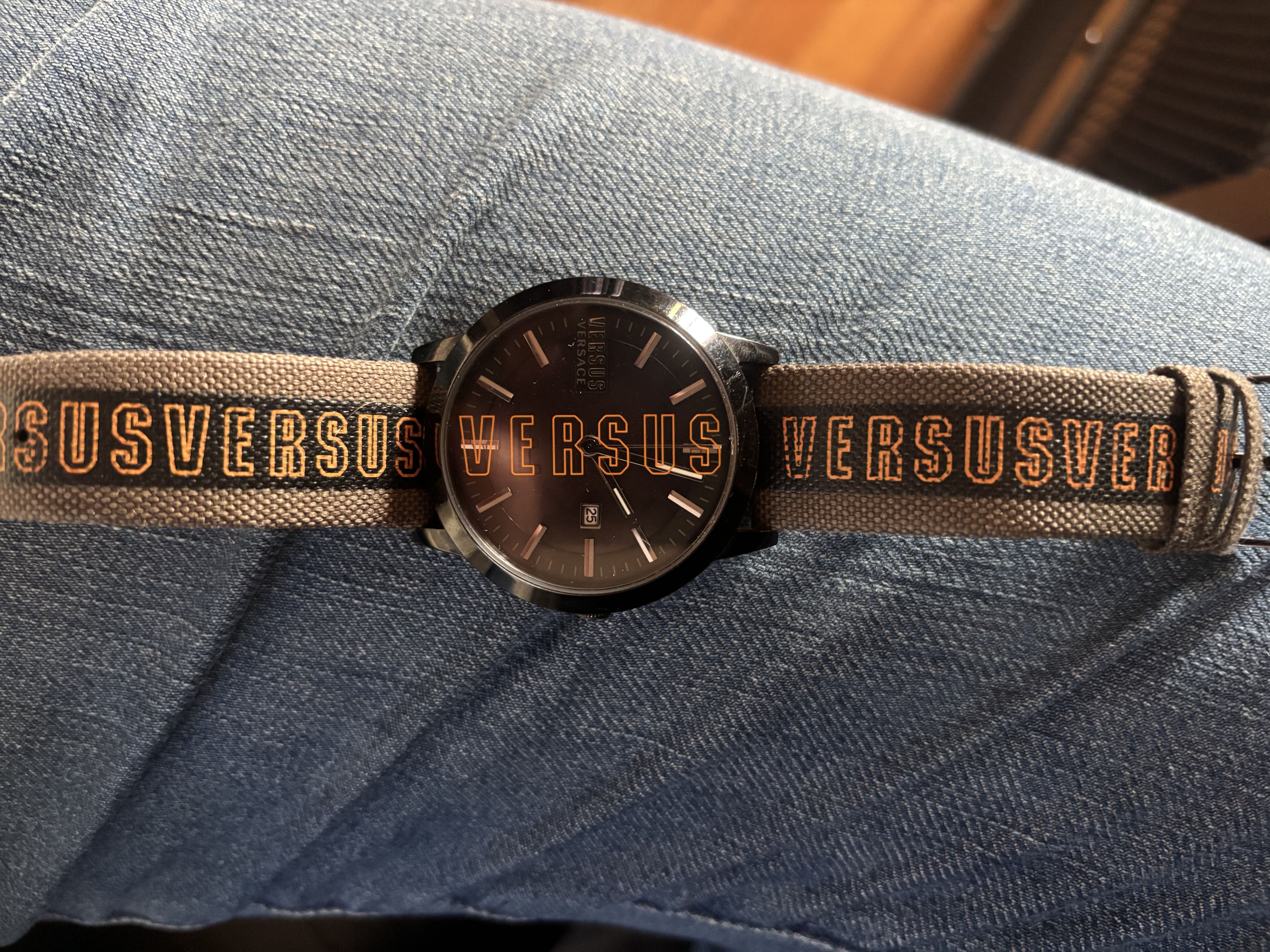Versus Versace Versus by Versace VSPHN0120 Barbes black Size ONE SIZE - 6 Thumbnail