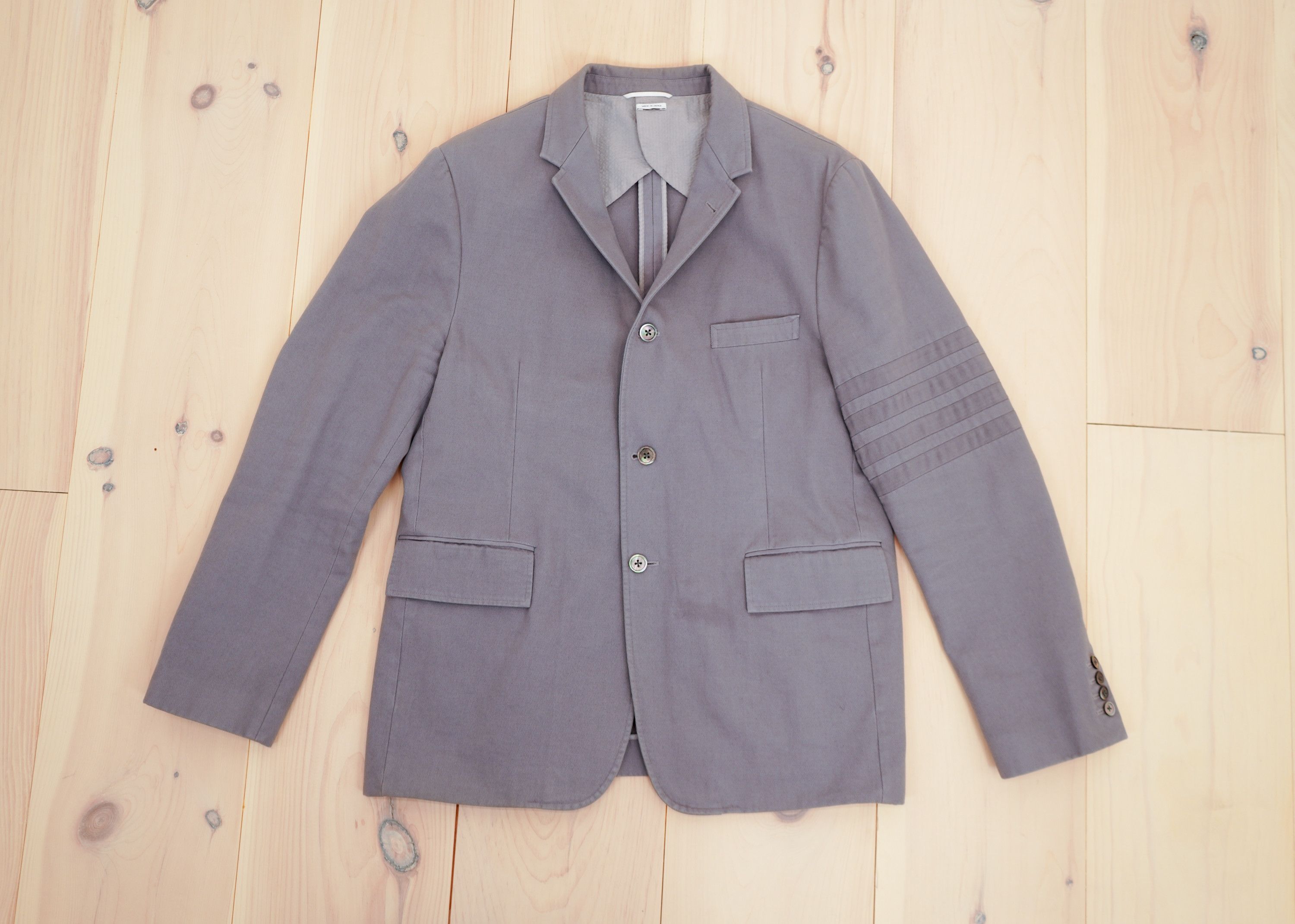 Thom Browne Thom Browne Tonal Grey 4-Bar Blazer Size US XL / EU 56 / 4 - 2 Thumbnail