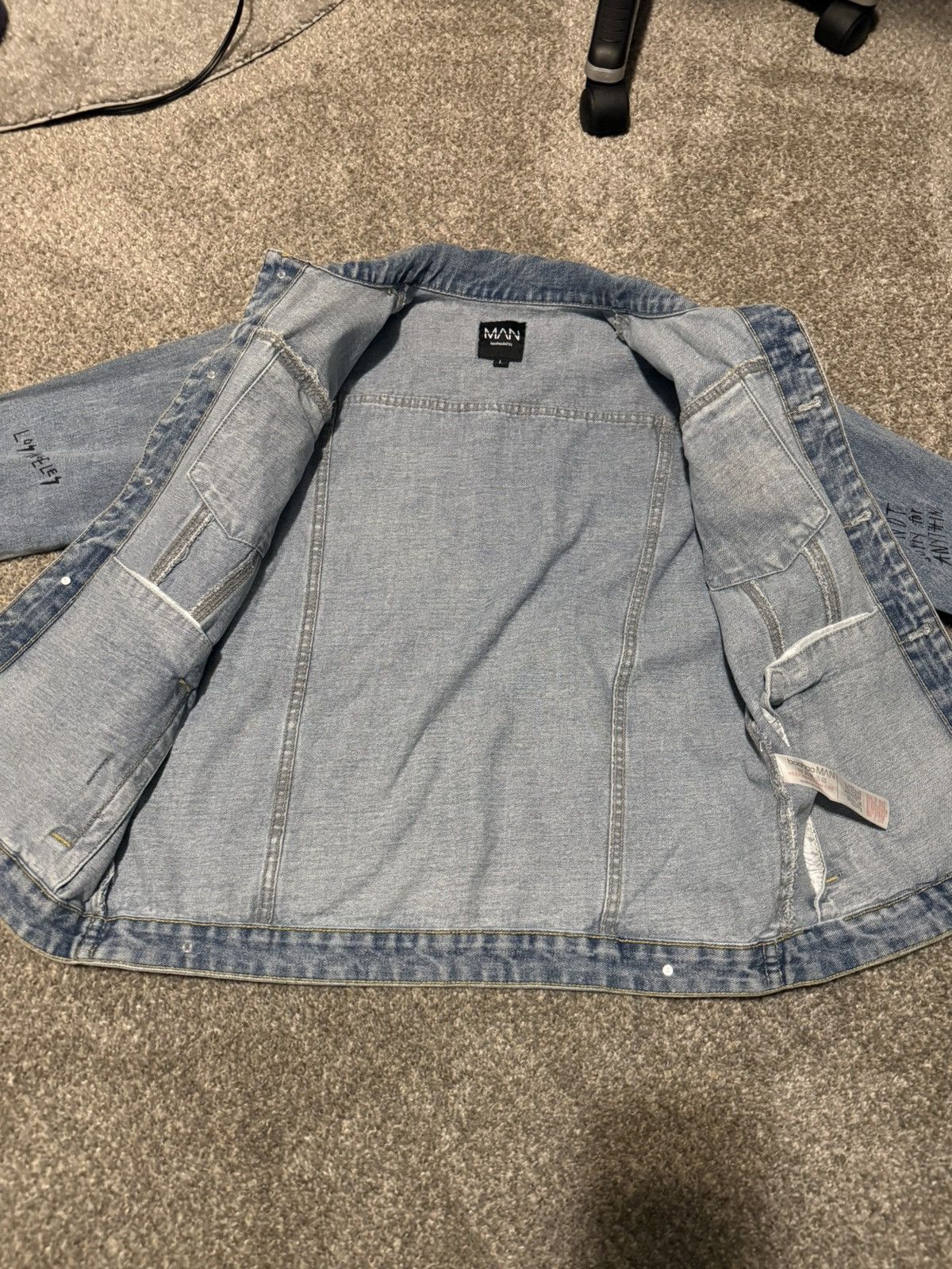 Boohoo BoohooMAN Denim Jacket Size US L / EU 52-54 / 3 - 4 Thumbnail