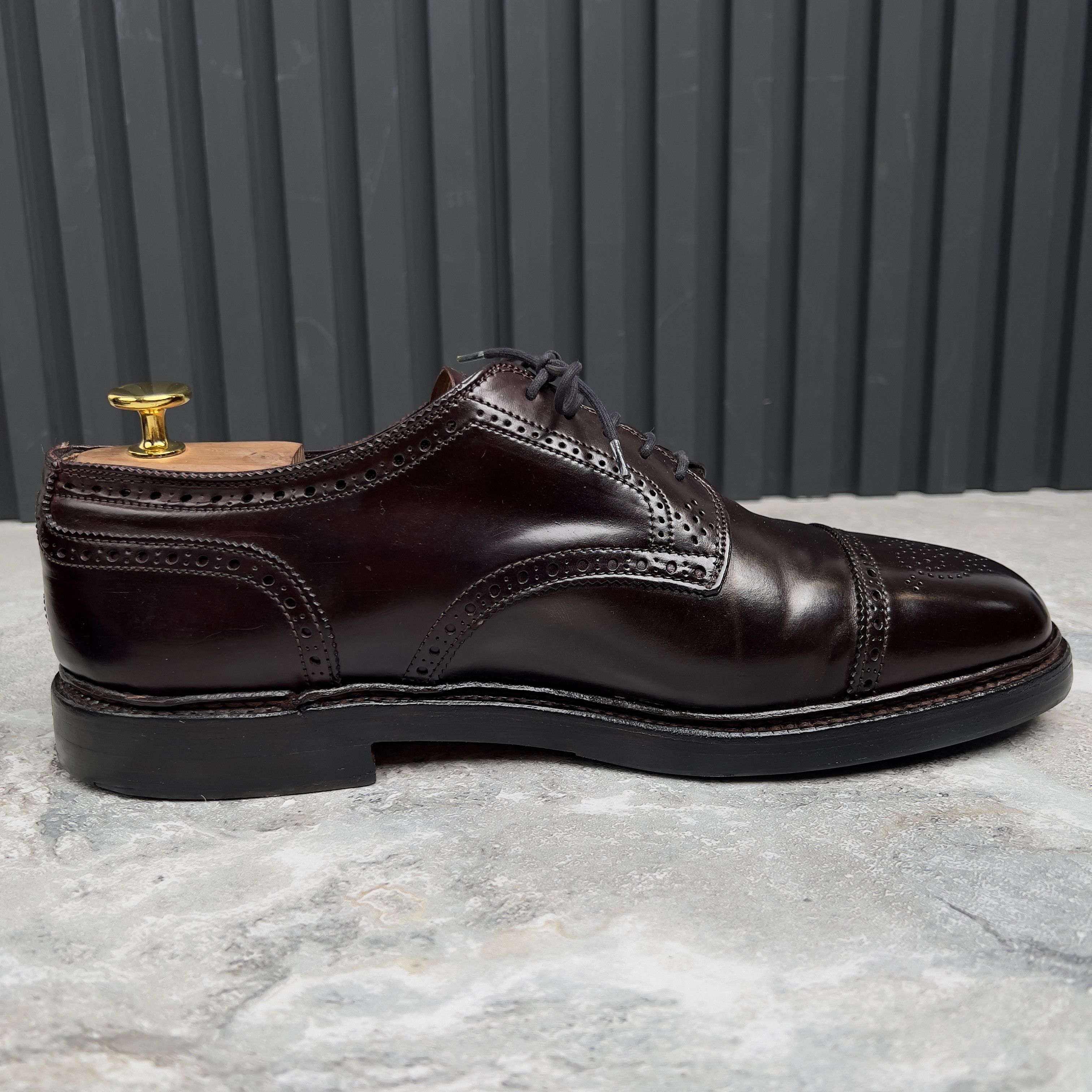 Alden Alden Medallion Cap Toe Full Brogues Derby Shell Cordovan Size US 9.5 / EU 42-43 - 5 Thumbnail