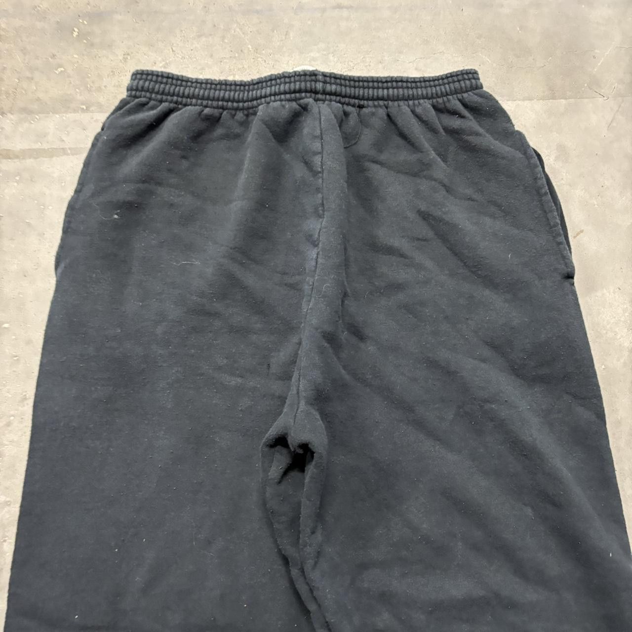 Japanese Brand × Vintage Crazy Vintage Y2K/2000s Faded Black Essential Sweatpants! Size US 30 / EU 46 - 4 Thumbnail
