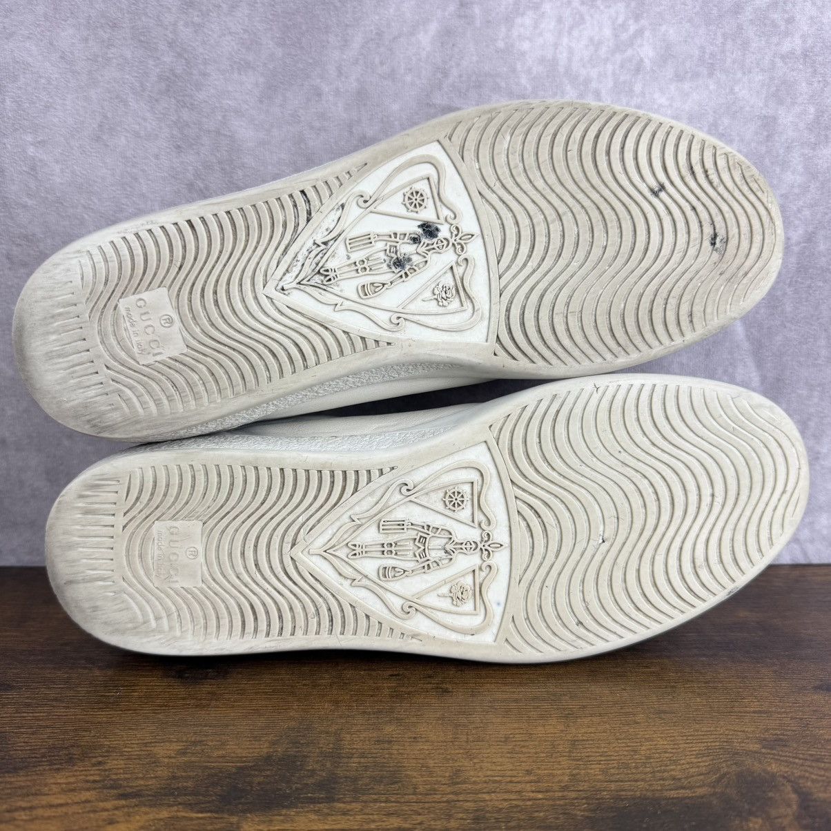Gucci Gucci Ace Low Blade Distressed White Men Designer Shoe Italy Size US 9.5 / EU 42-43 - 7 Thumbnail