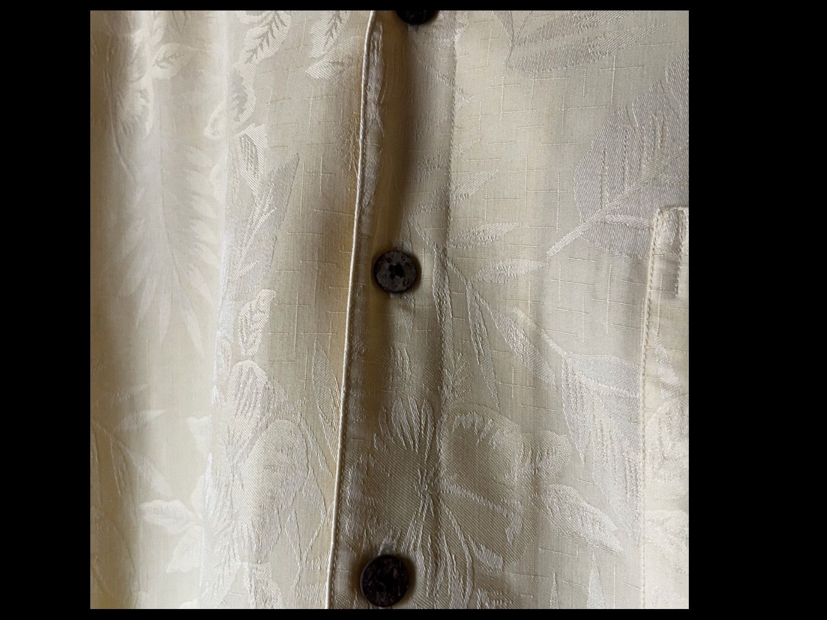 Island Shores Men’s Island Shores Dress Shirt Original Island Wear Size US XL / EU 56 / 4 - 9 Thumbnail