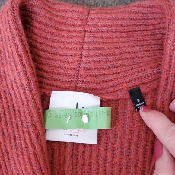 Designer CAbi Love Carol Rosewood Knitted Button Collared SS Sweater Size S / US 4 / IT 40 - 10 Thumbnail