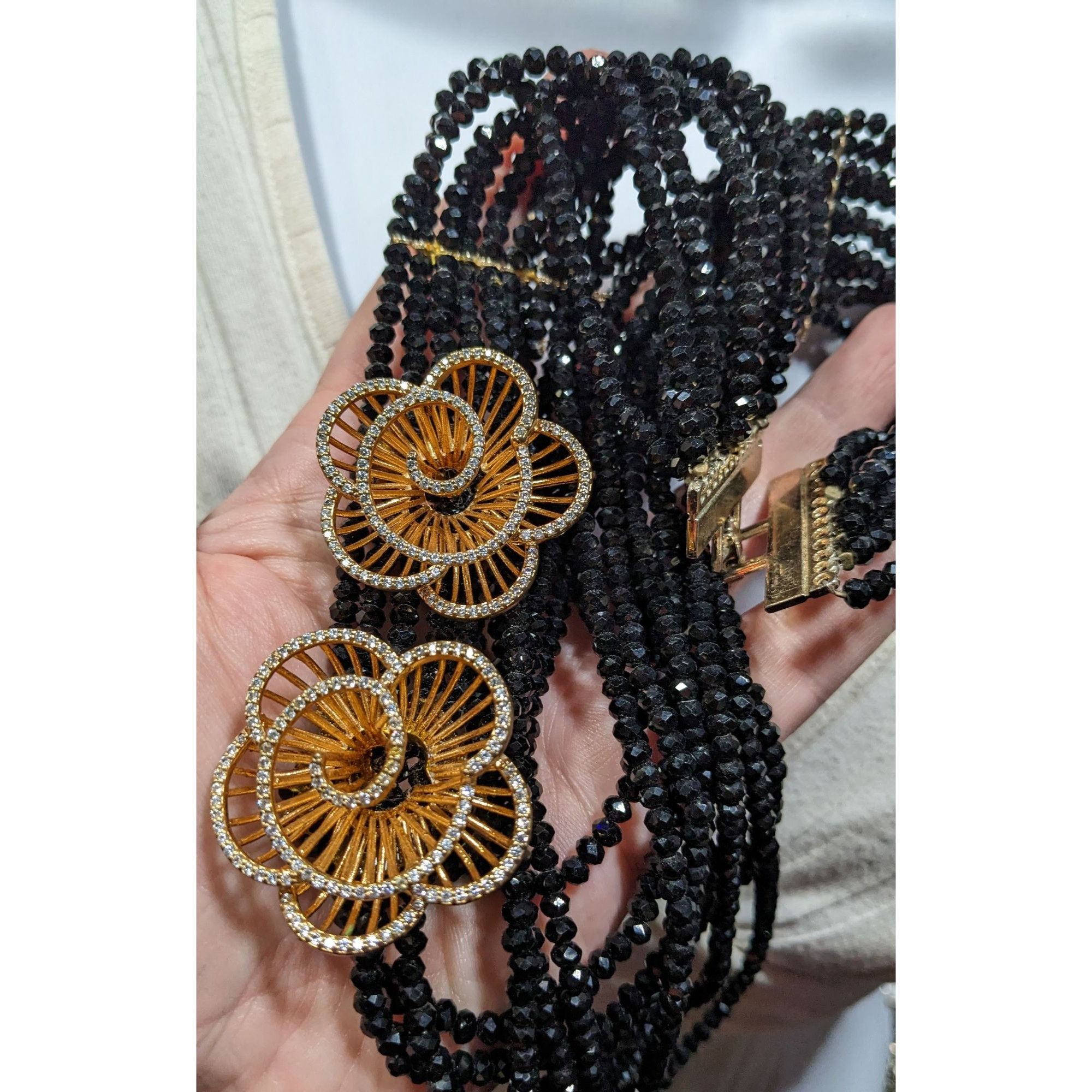 Other Vintage Glam Layered Black Glass Necklace With Gold Tone Flo Size ONE SIZE - 2 Thumbnail