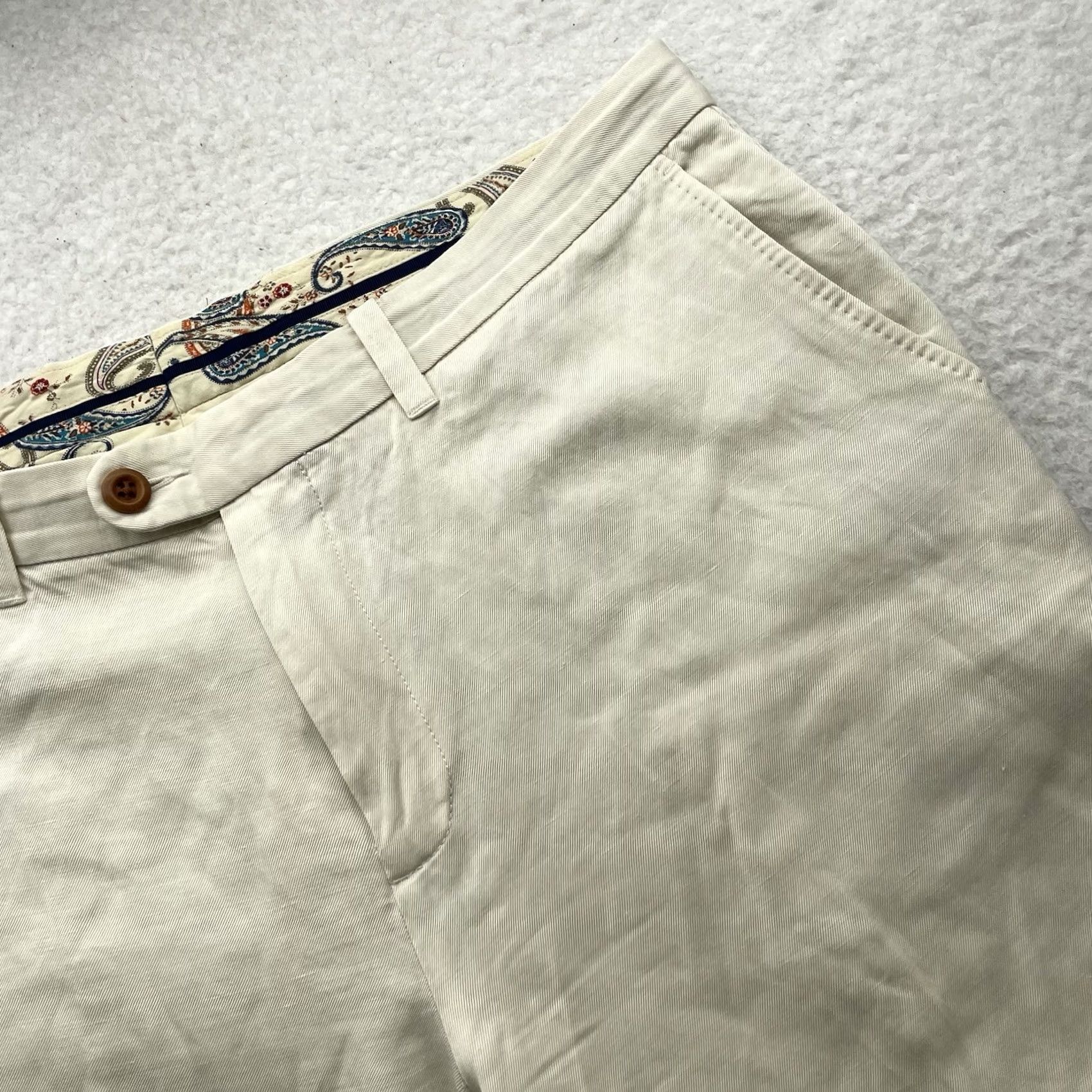 Tommy Bahama Tommy Bahama Pants Mens 38x32 Ivory White Linen Blend Relaxed Golf Resort Beach Shirt? Size US 38 / EU 54 - 2 Thumbnail