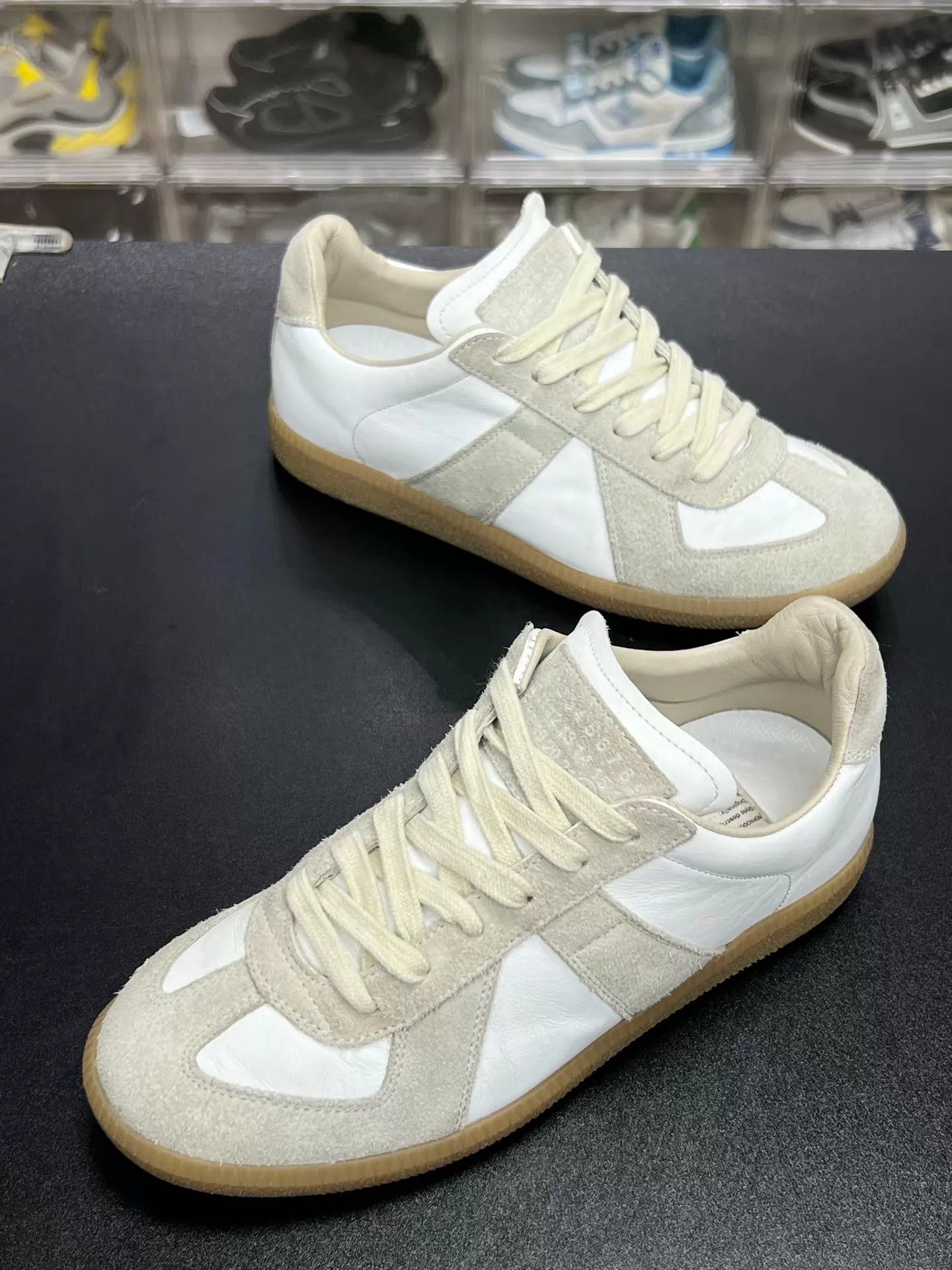Maison Margiela Maison Margiela Replica Low Top Gray/White 36 Like New Size US 5.5 / IT 35.5 - 1 Thumbnail