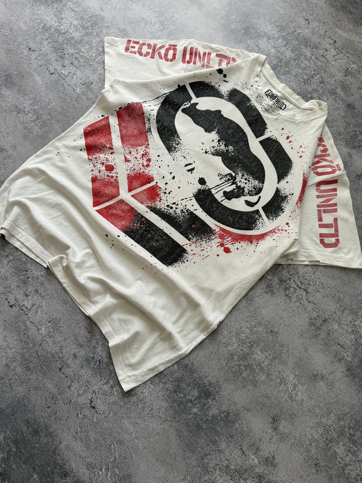 Ecko Unltd. Vintage Ecko Unlimited Big Logo White T-Shirt size L Size US L / EU 52-54 / 3 - 2 Thumbnail