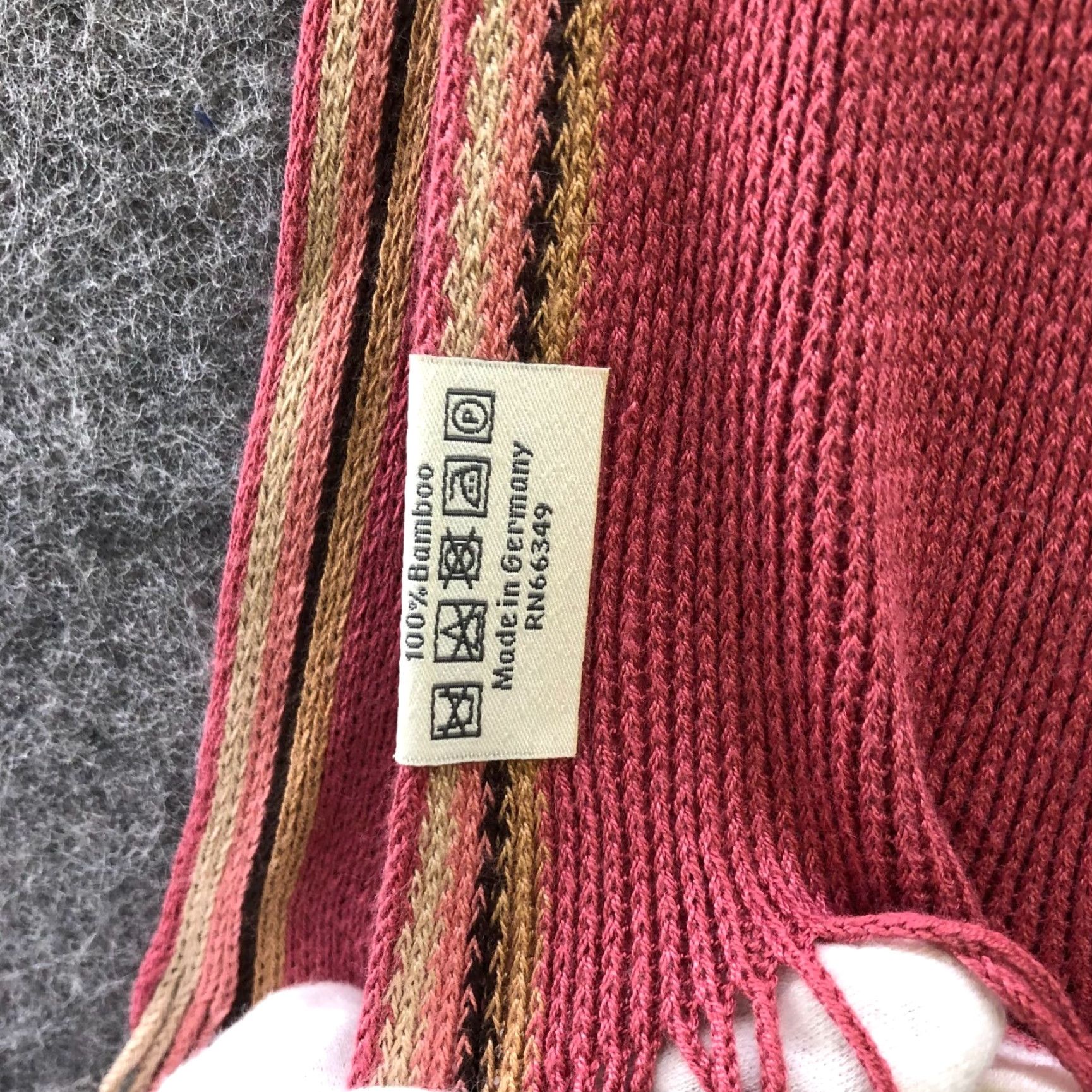 Vintage V. Fraas Germany 100% Bamboo Fringe Rectangle Scarf Pink Raspberry Stripe Womens Shirt/Scarf? Size ONE SIZE - 6 Thumbnail