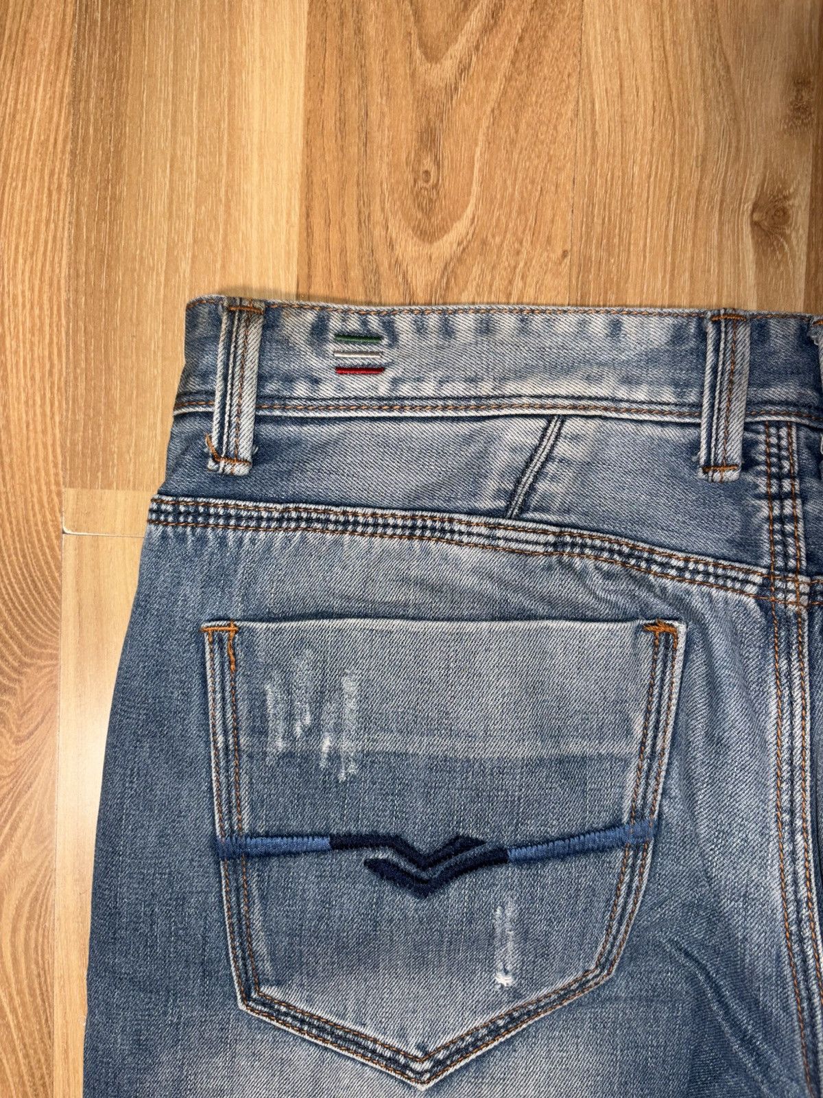 Diesel Diesel Denim Division Distressed Straight Jean Made in Italy Size US 38 / EU 54 - 9 Thumbnail
