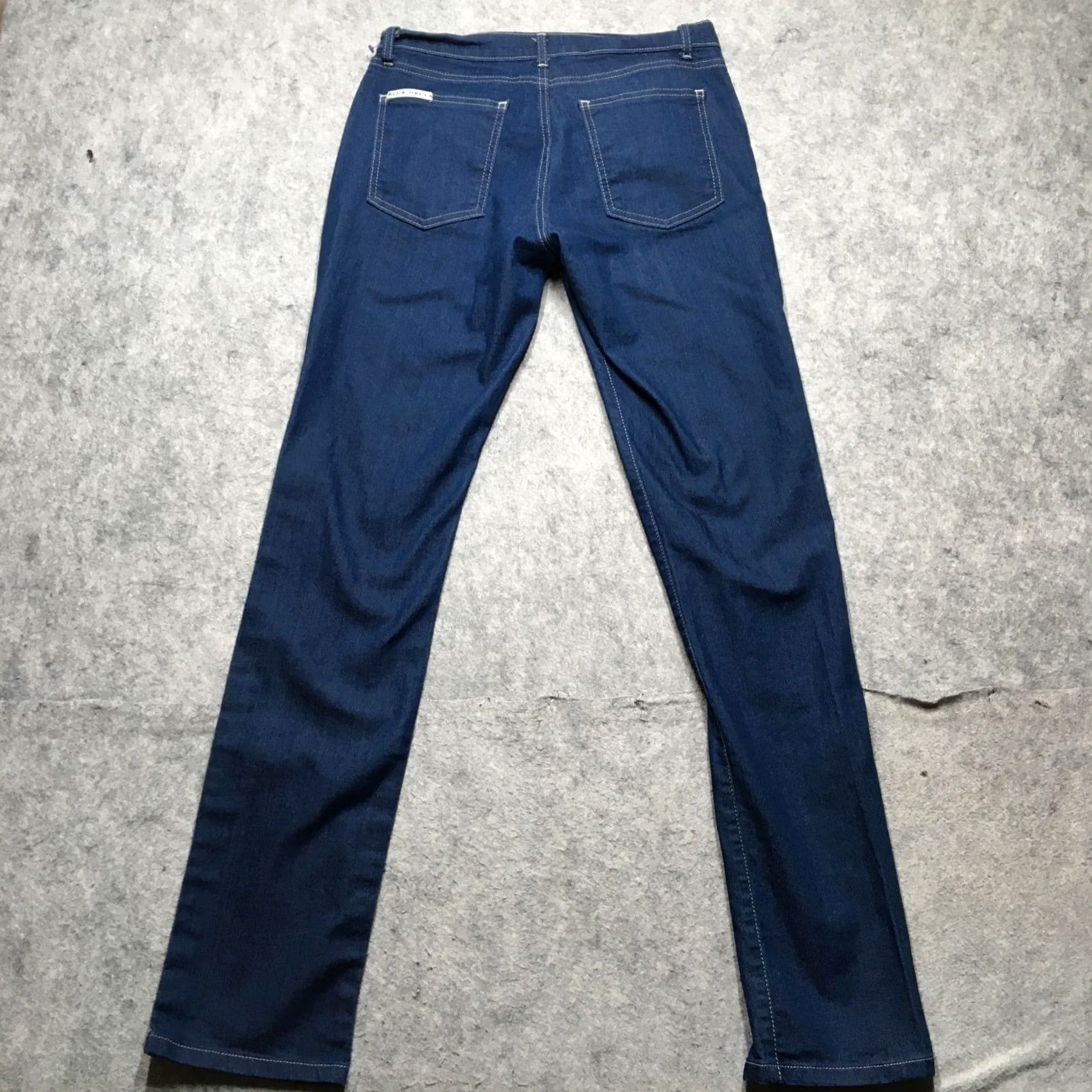 Delta Tom James Jeans Blue Delta Mens 30x33 Denim Medium Wash Regular 5-Pocket USA Font tag note: size approximated by measurements Vintage No Shirt? Size US 30 / EU 46 - 6 Thumbnail