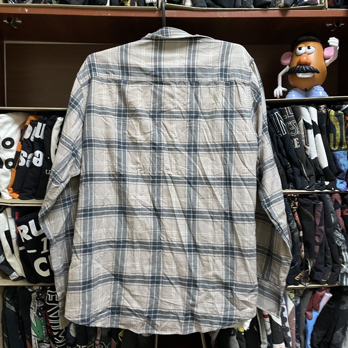 Vintage Vintage 90s Plaid Shirt Graphic Tee Grunge Streetwear Slim L Size US L / EU 52-54 / 3 - 5 Thumbnail