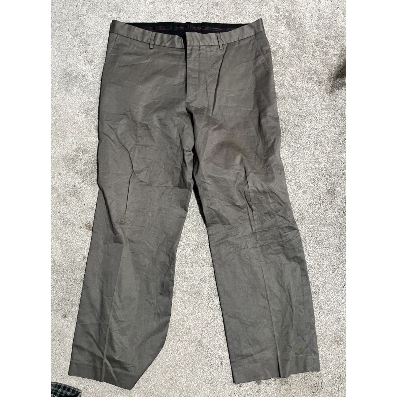 Express Express Mens Stretch Producer Dark Gray SOLID Dress Pants 36x30 Vtg Dress Pants Mens Regular Fit Gray Size US 36 / EU 52 - 2 Thumbnail