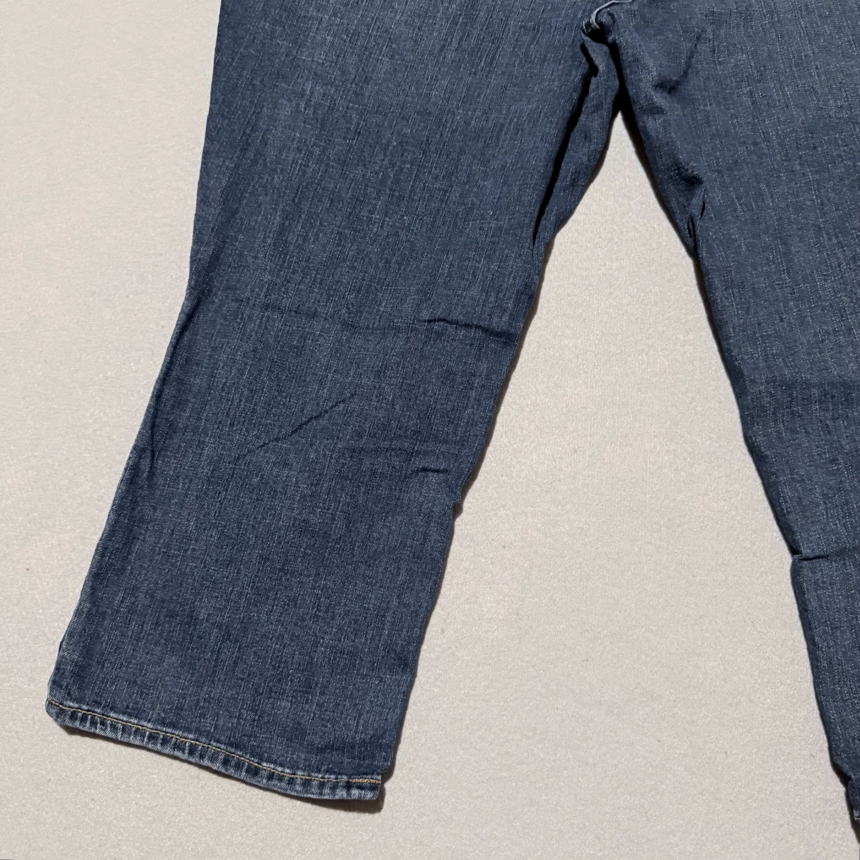 Lee Lee Capri Jeans Women's Regular Fit 5-Pocket Denim Jeans Blue - 20 Size 42" / US 20 - 7 Thumbnail