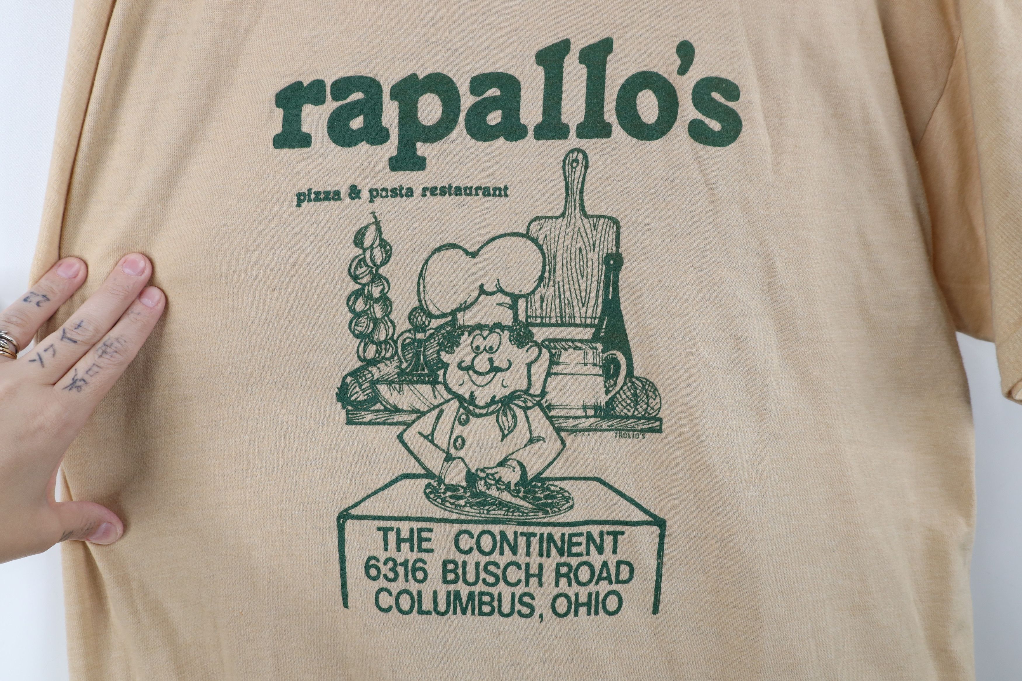 Vintage Vintage 80s Rapallos Pizza Pasta Restaurant Columbus T-Shirt Size US XL / EU 56 / 4 - 4 Thumbnail