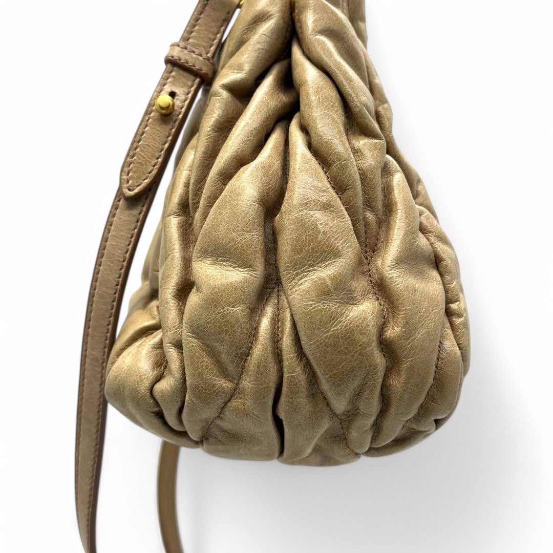 Miu Miu Miu Miu - Matelasse Y2K Beige Gold Hardware Handbag Size ONE SIZE - 4 Thumbnail
