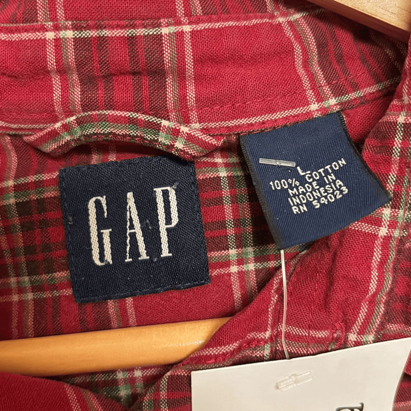 Gap VTG Plaid Shirt | Gap Red Cotton | 90s Workwear Vibe Size US L / EU 52-54 / 3 - 4 Thumbnail