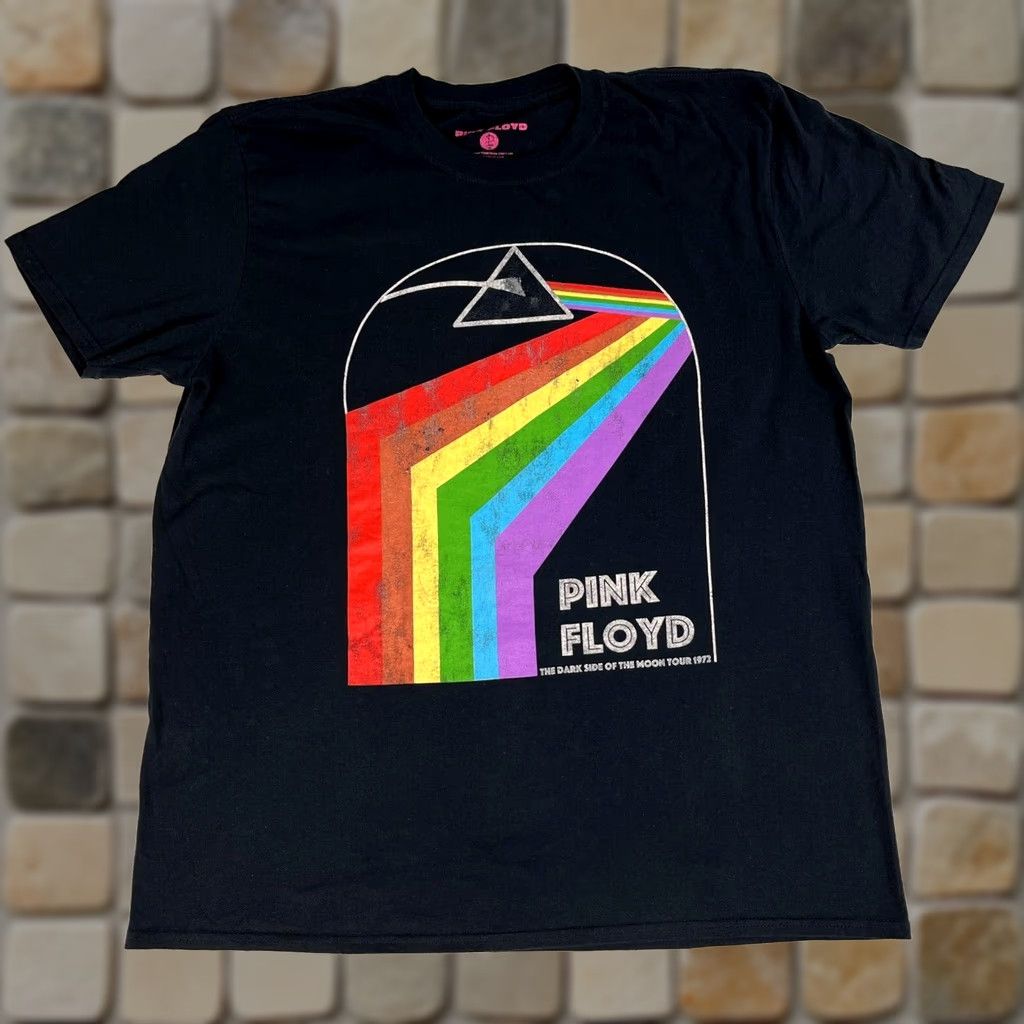 Vintage Pink Floyd T-Shirt The Dark Side of the Moon Tour 1972 XL Black Crew Neck Short Sleeve 100% Cotton Men Made in UK Size US XL / EU 56 / 4 - 1 Thumbnail
