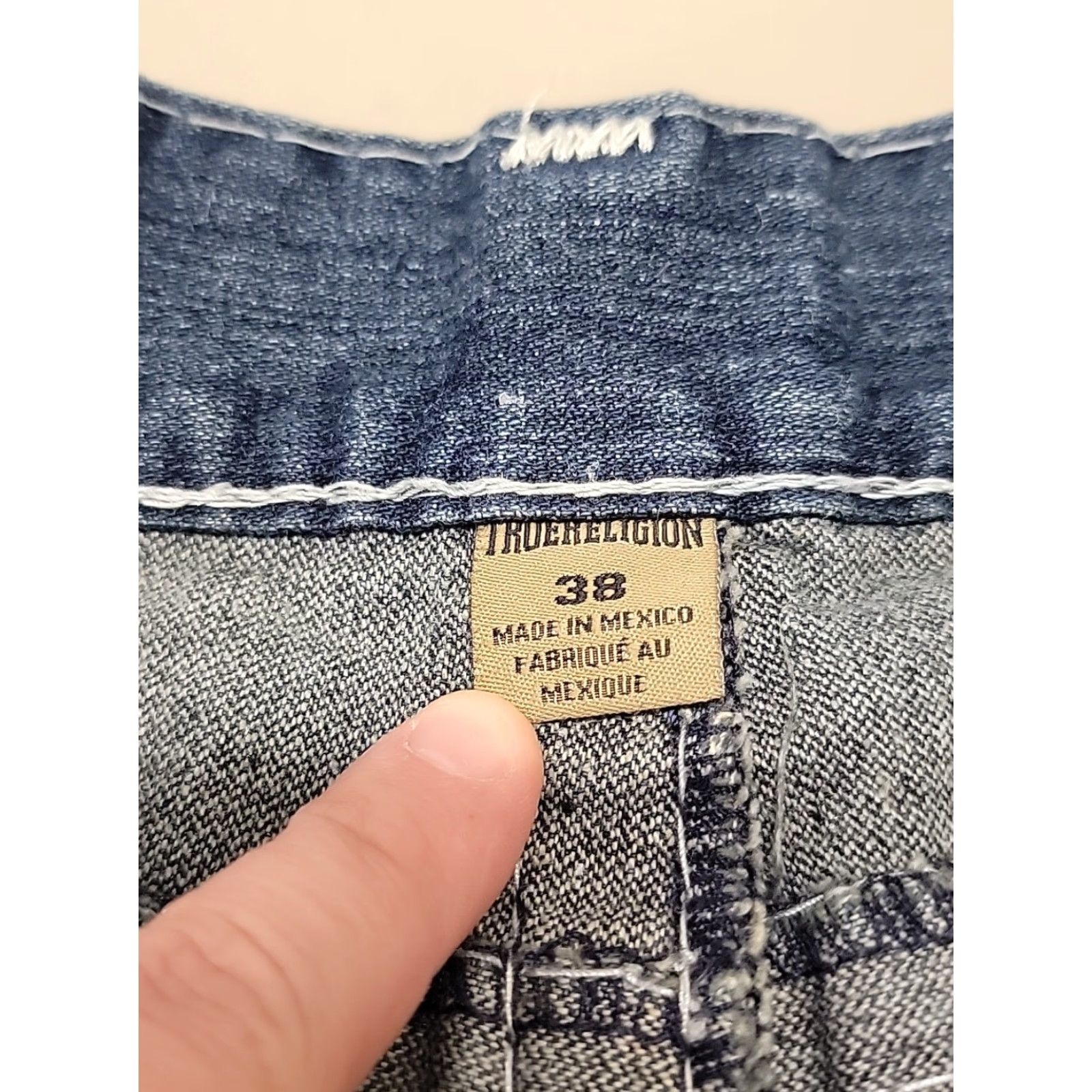 True Religion True Religion Jeans Ricky Super T Denim 38 Mens Distressed 5-Pocket Regular Fit Blue Jeans Mens BRS USA 38x33.5 Nano Size US 38 / EU 54 - 7 Thumbnail
