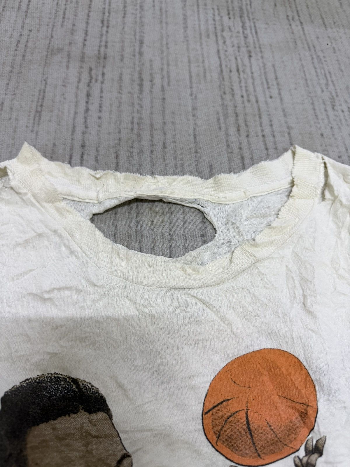 Vintage Vintage 1991 scottie pippen x jordan tshirt Size US L / EU 52-54 / 3 - 8 Thumbnail