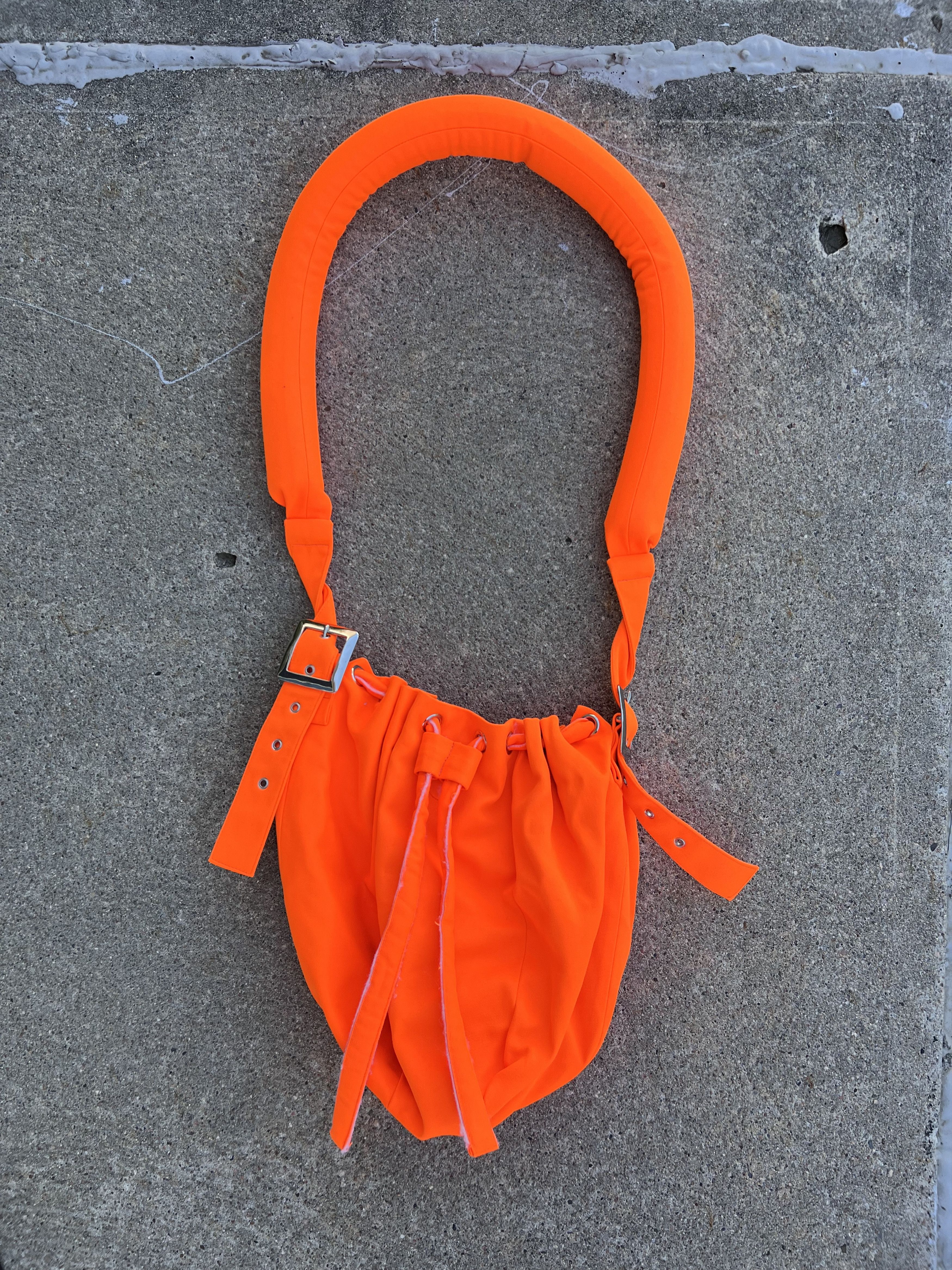 Charles Jeffrey LOVERBOY Charles Jeffrey Loverboy Shoulder Bag in Neon Orange Size ONE SIZE - 3 Thumbnail